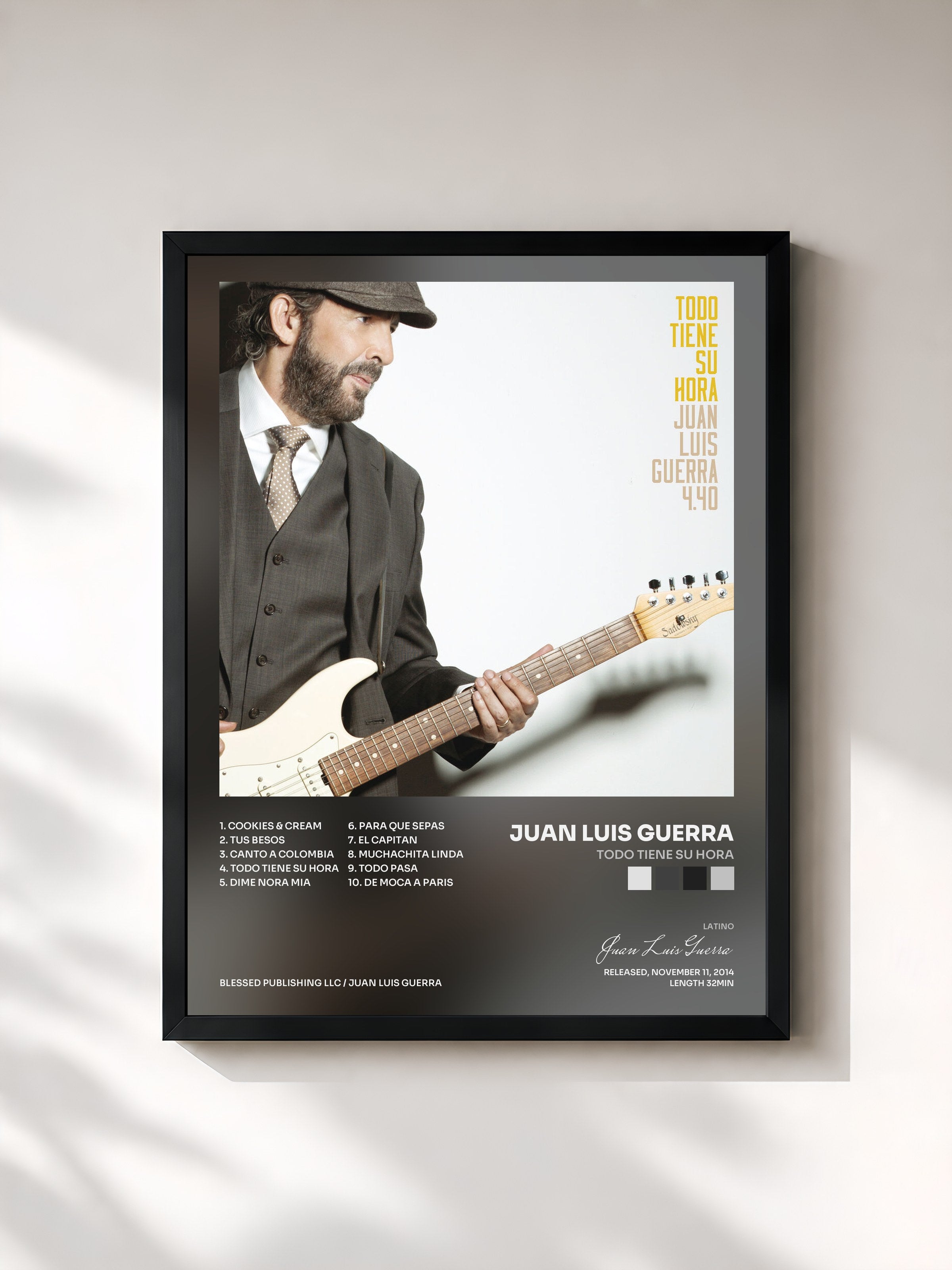 #noir Tableau de l'album Todo Tiene Su Hora de Juan Luis Guerra, cadre noir, imprimé et encadré en France