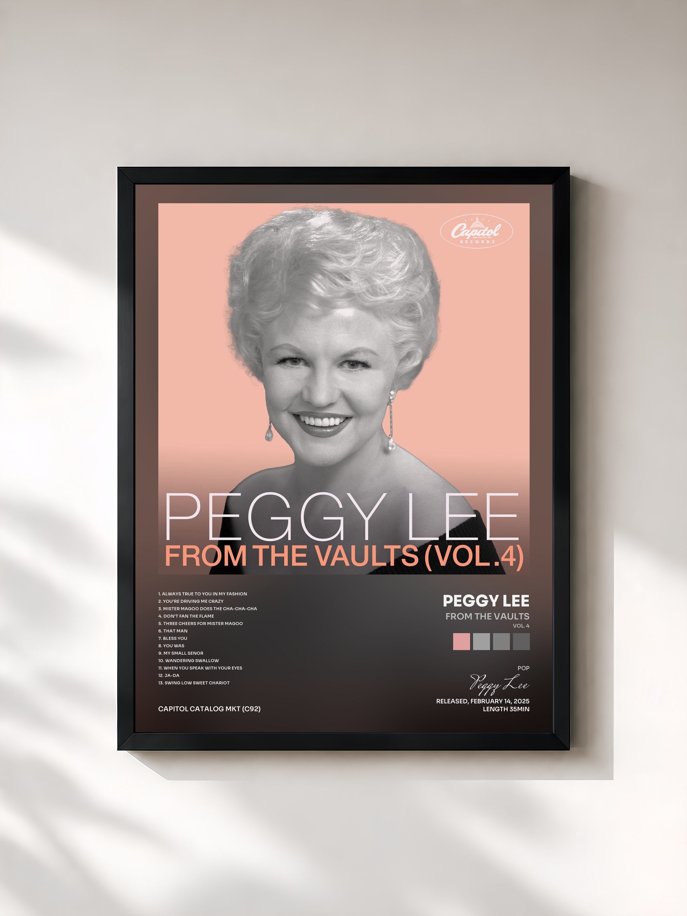 #noir Tableau de l'album From The Vaults (Vol. 4) de Peggy Lee, cadre noir, imprimé et encadré en France