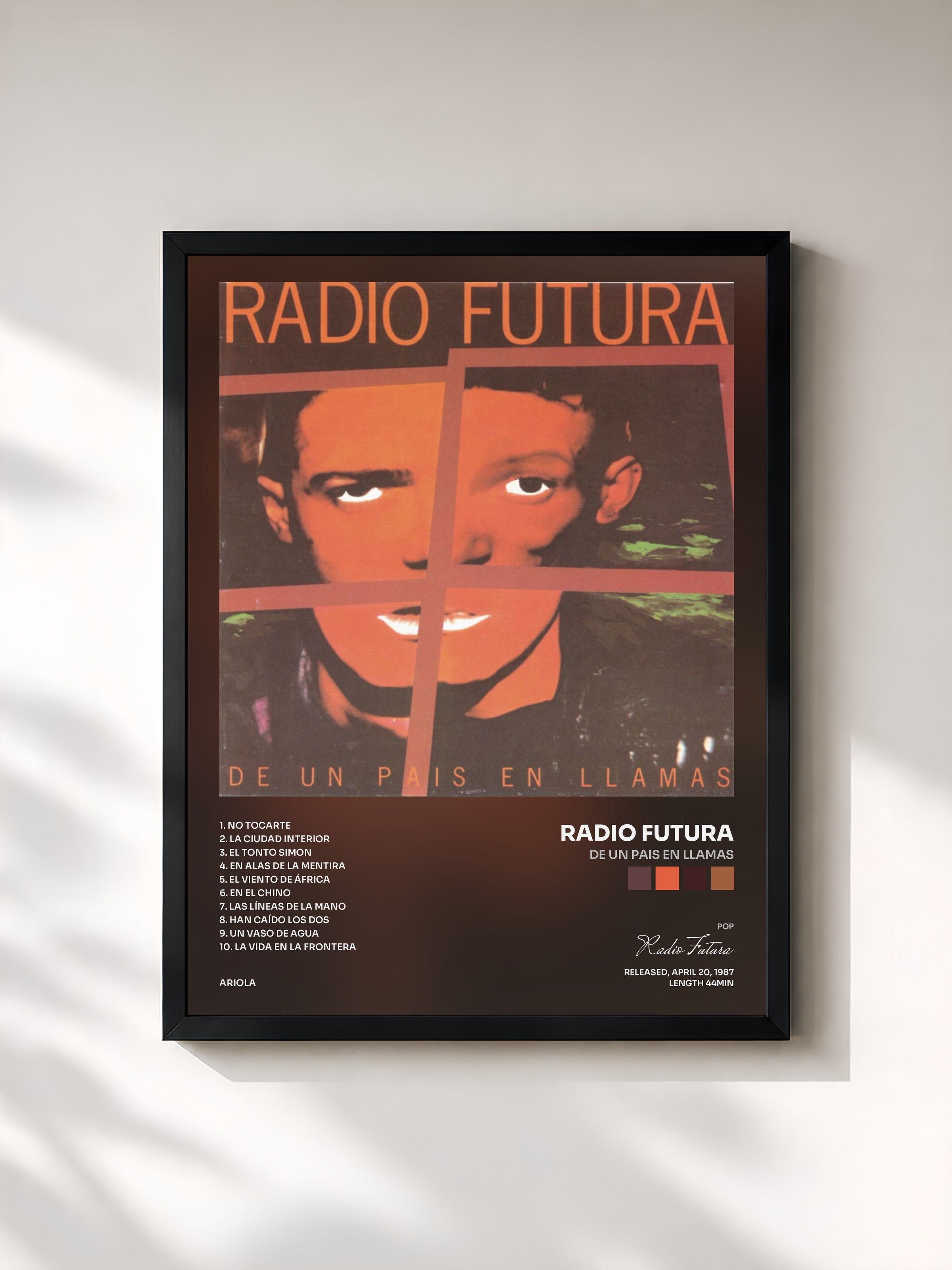 #noir Tableau de l'album De un Pais en Llamas de Radio Futura, cadre noir, imprimé et encadré en France