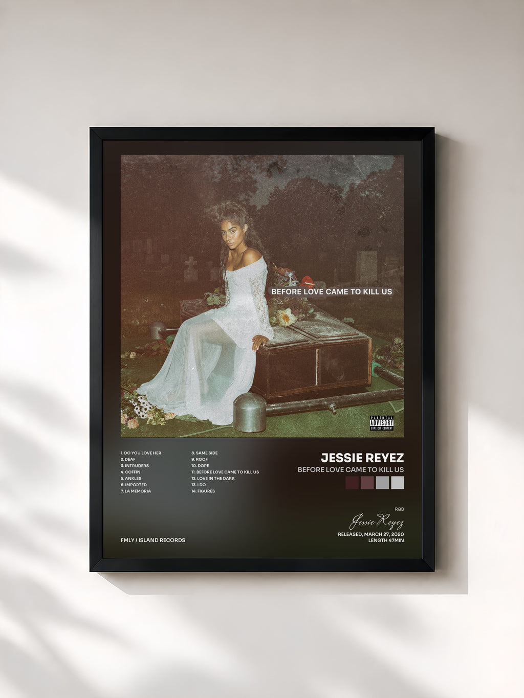 #noir Tableau de l'album BEFORE LOVE CAME TO KILL US de Jessie Reyez, cadre noir, imprimé et encadré en France
