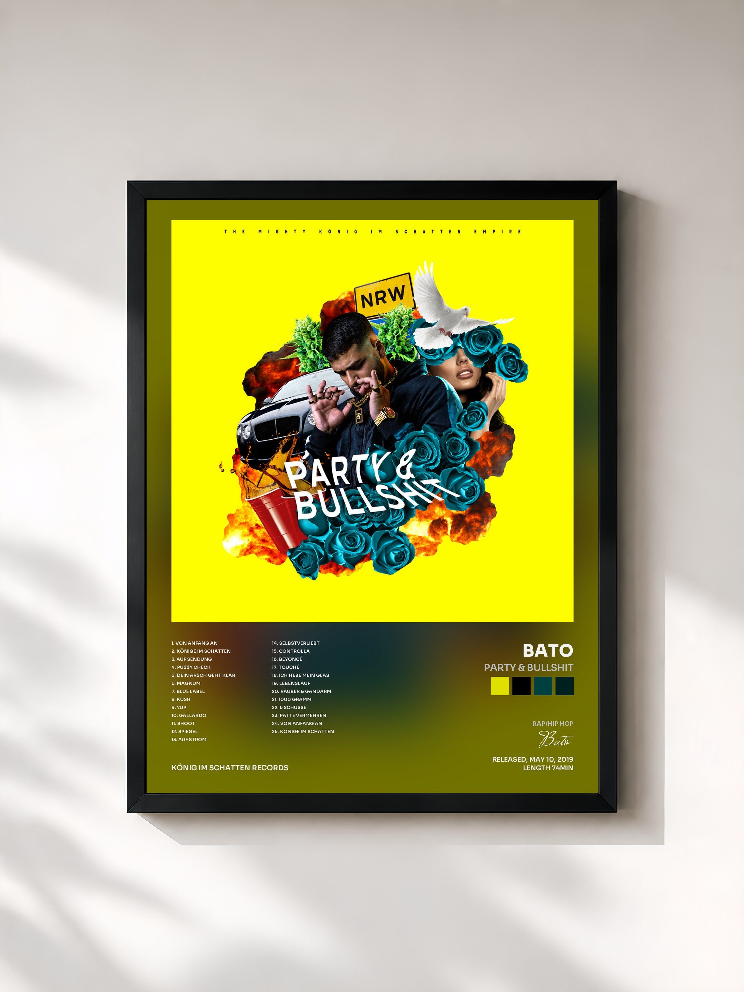#noir Tableau de l'album PARTY & BULLSHIT de Bato, cadre noir, imprimé et encadré en France