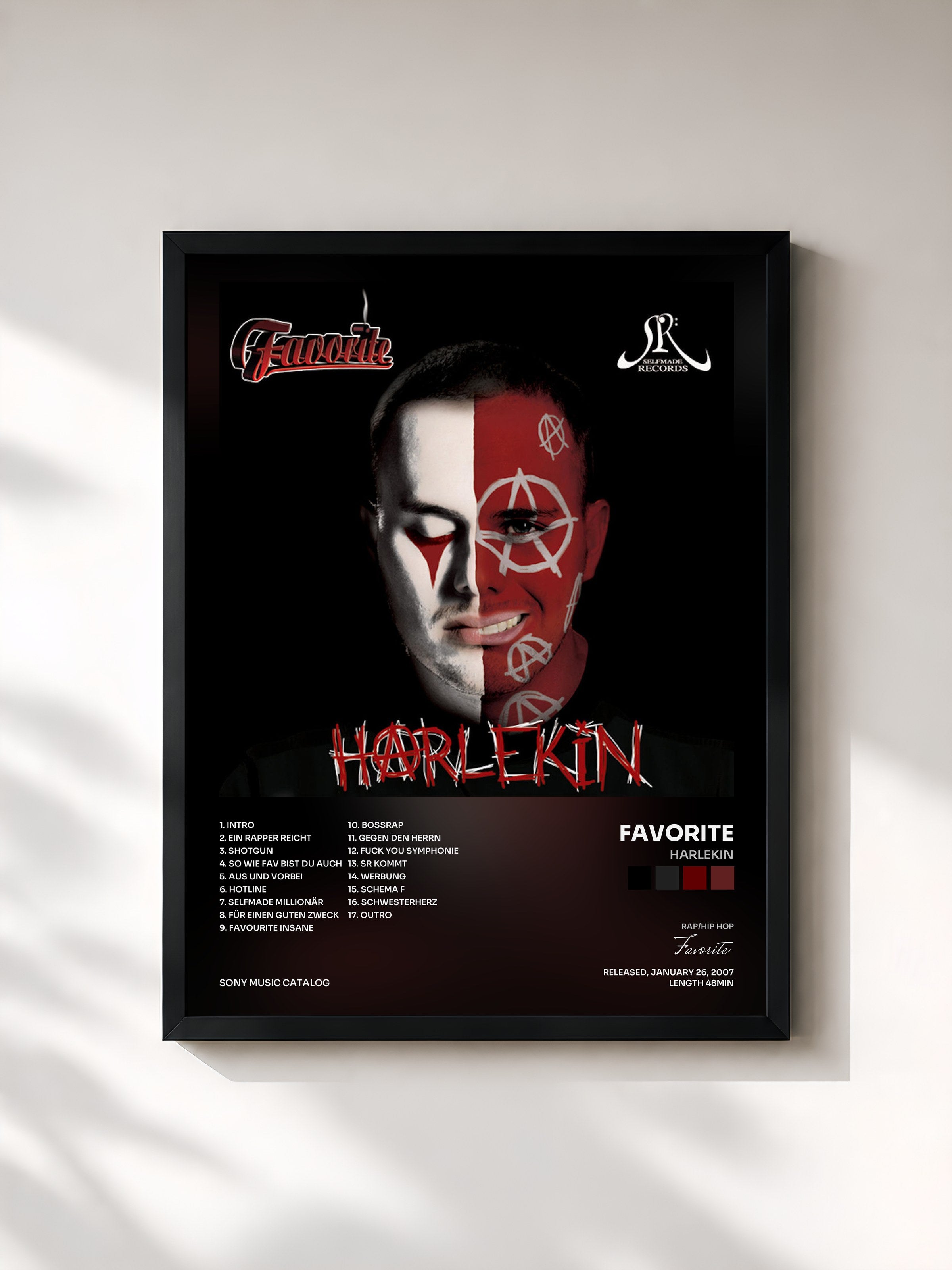 #noir Tableau de l'album Harlekin de Favorite, cadre noir, imprimé et encadré en France