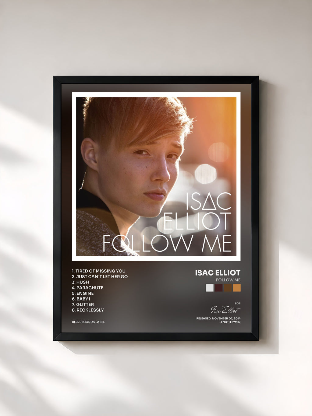 #noir Tableau de l'album Follow Me de Isac Elliot, cadre noir, imprimé et encadré en France