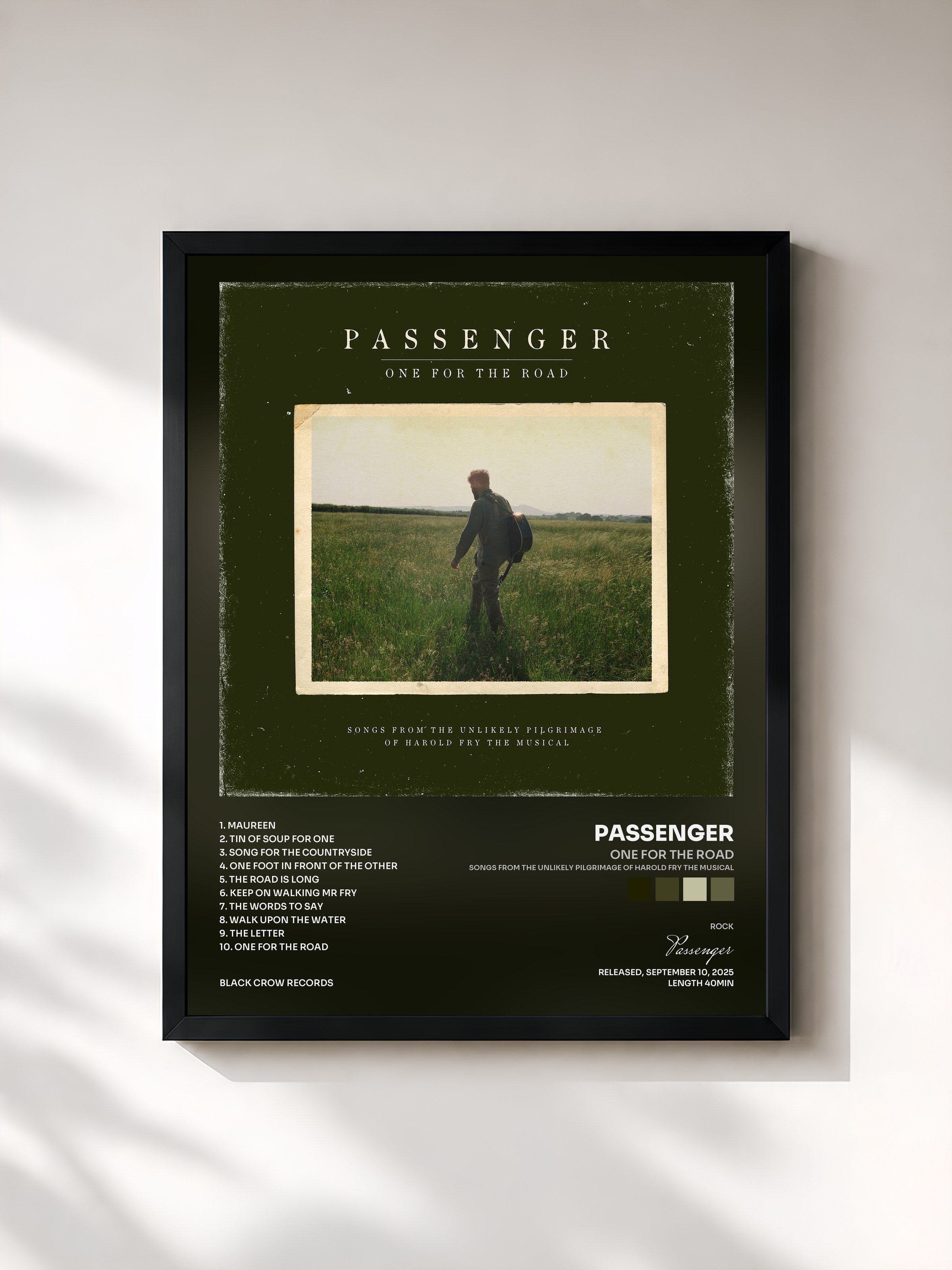#noir Tableau de l'album One for the Road (Songs from the Unlikely Pilgrimage of Harold Fry the Musical) de Passenger, cadre noir, imprimé et encadré en France