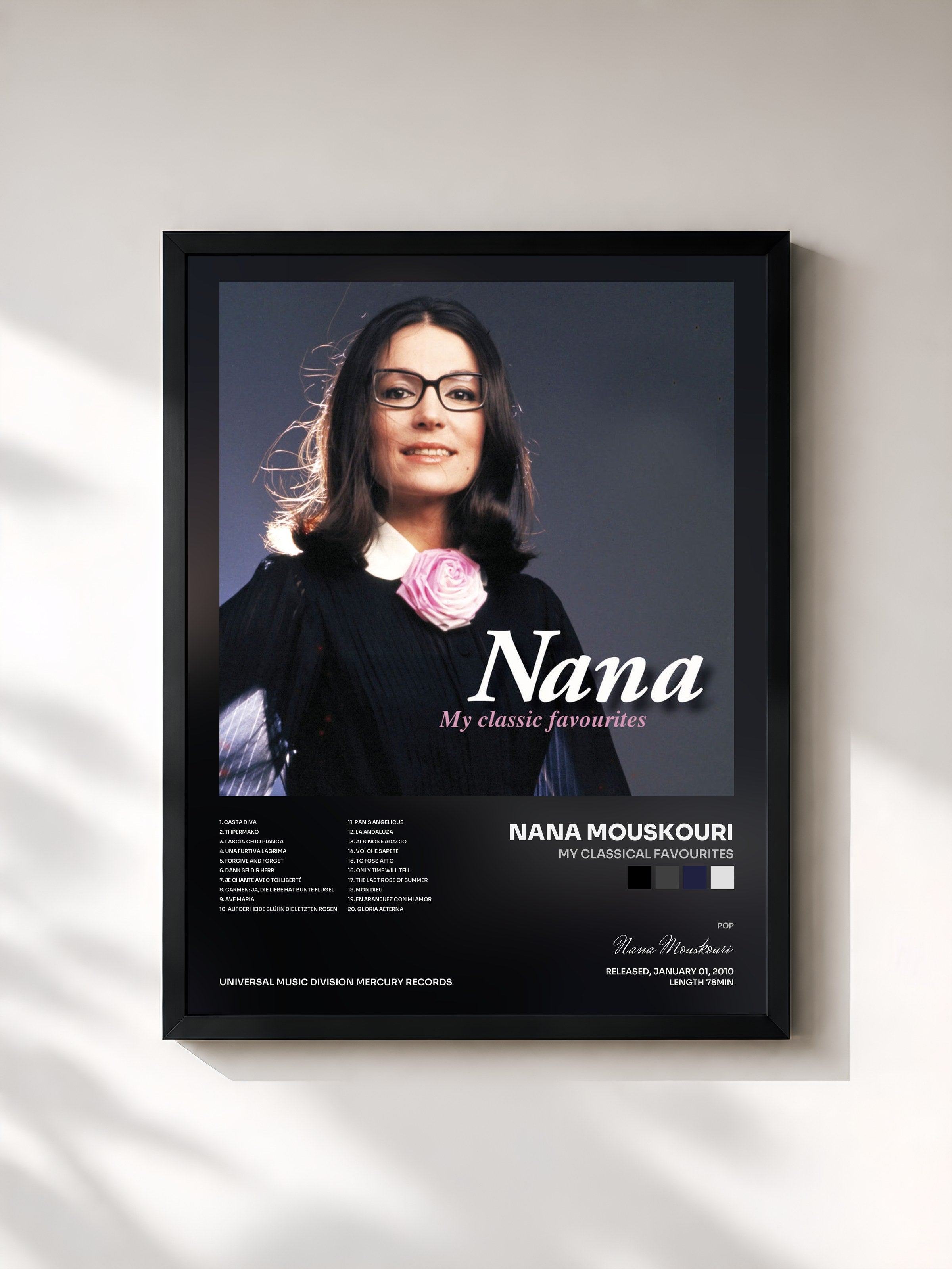 #noir Tableau de l'album My Classical Favourites de Nana Mouskouri, cadre noir, imprimé et encadré en France