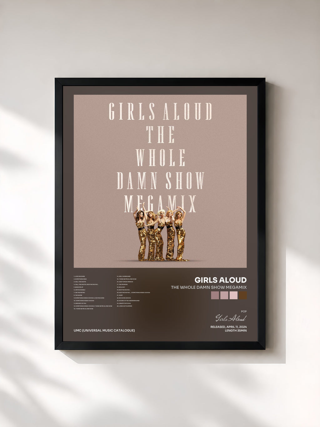 #noir Tableau de l'album The Whole Damn Show Megamix de Girls Aloud, cadre noir, imprimé et encadré en France