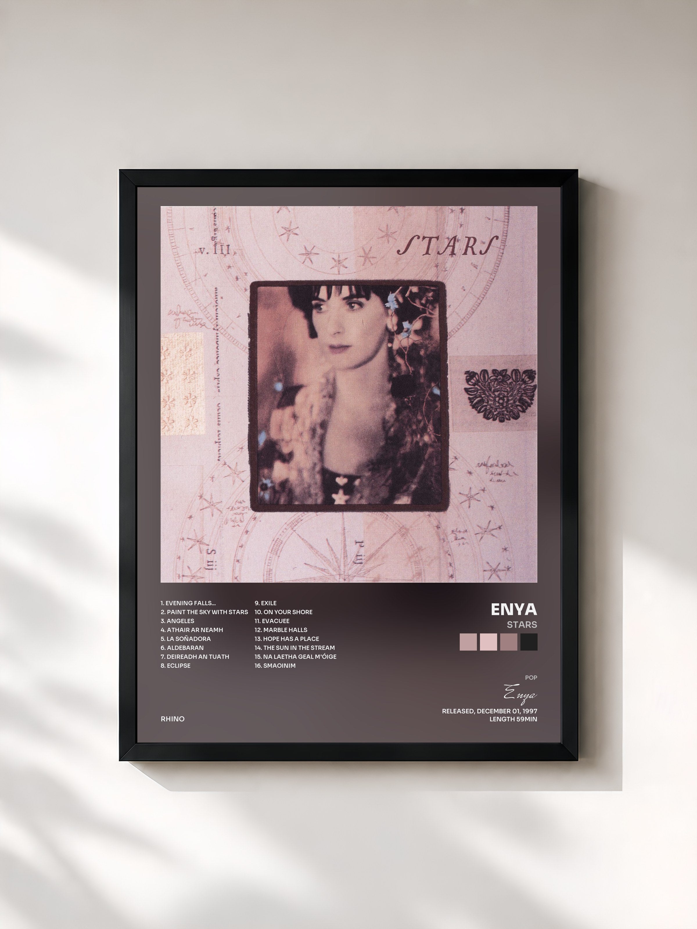 #noir Tableau de l'album Stars de Enya, cadre noir, imprimé et encadré en France