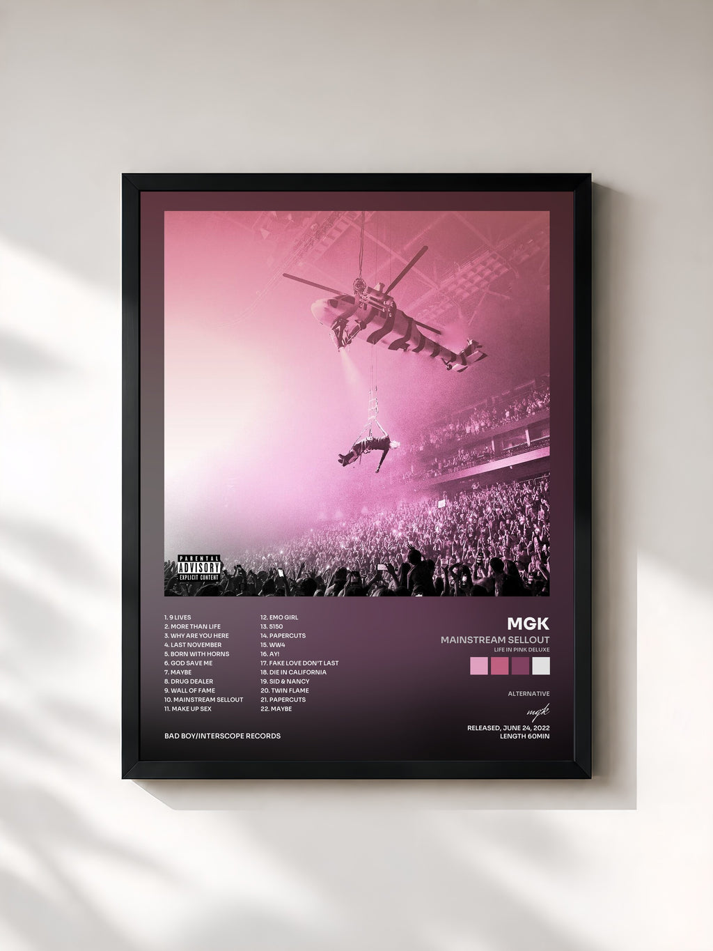 #noir Tableau de l'album mainstream sellout (life in pink deluxe) de mgk, cadre noir, imprimé et encadré en France