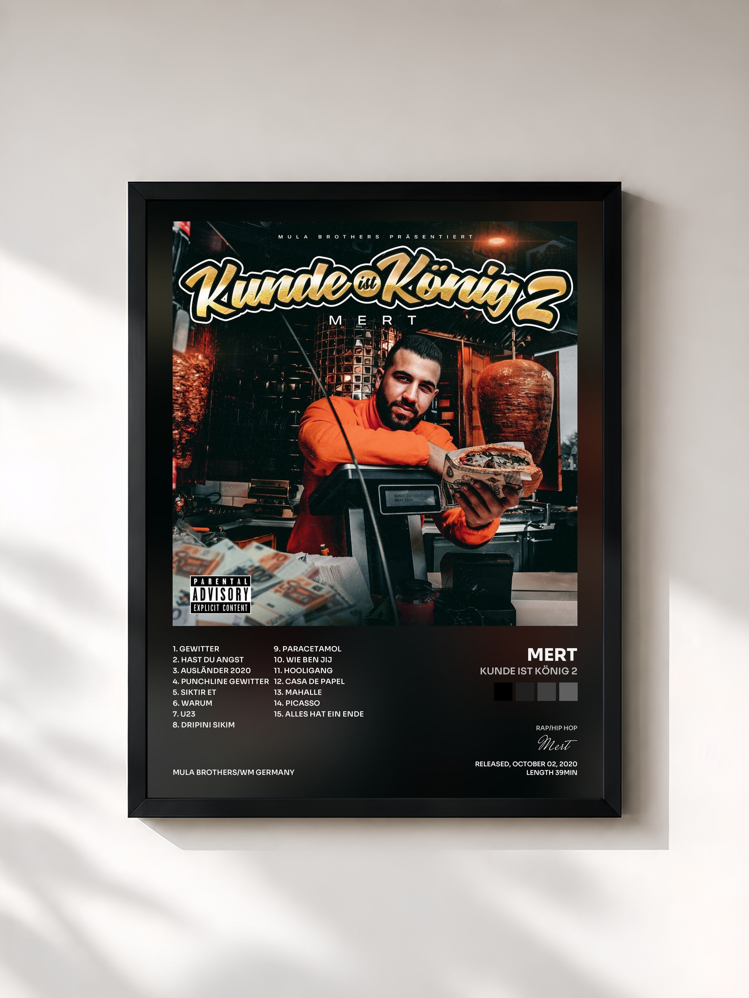 #noir Tableau de l'album Kunde ist König 2 de Mert, cadre noir, imprimé et encadré en France