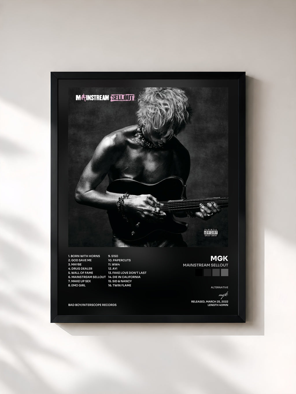 #noir Tableau de l'album mainstream sellout de mgk, cadre noir, imprimé et encadré en France
