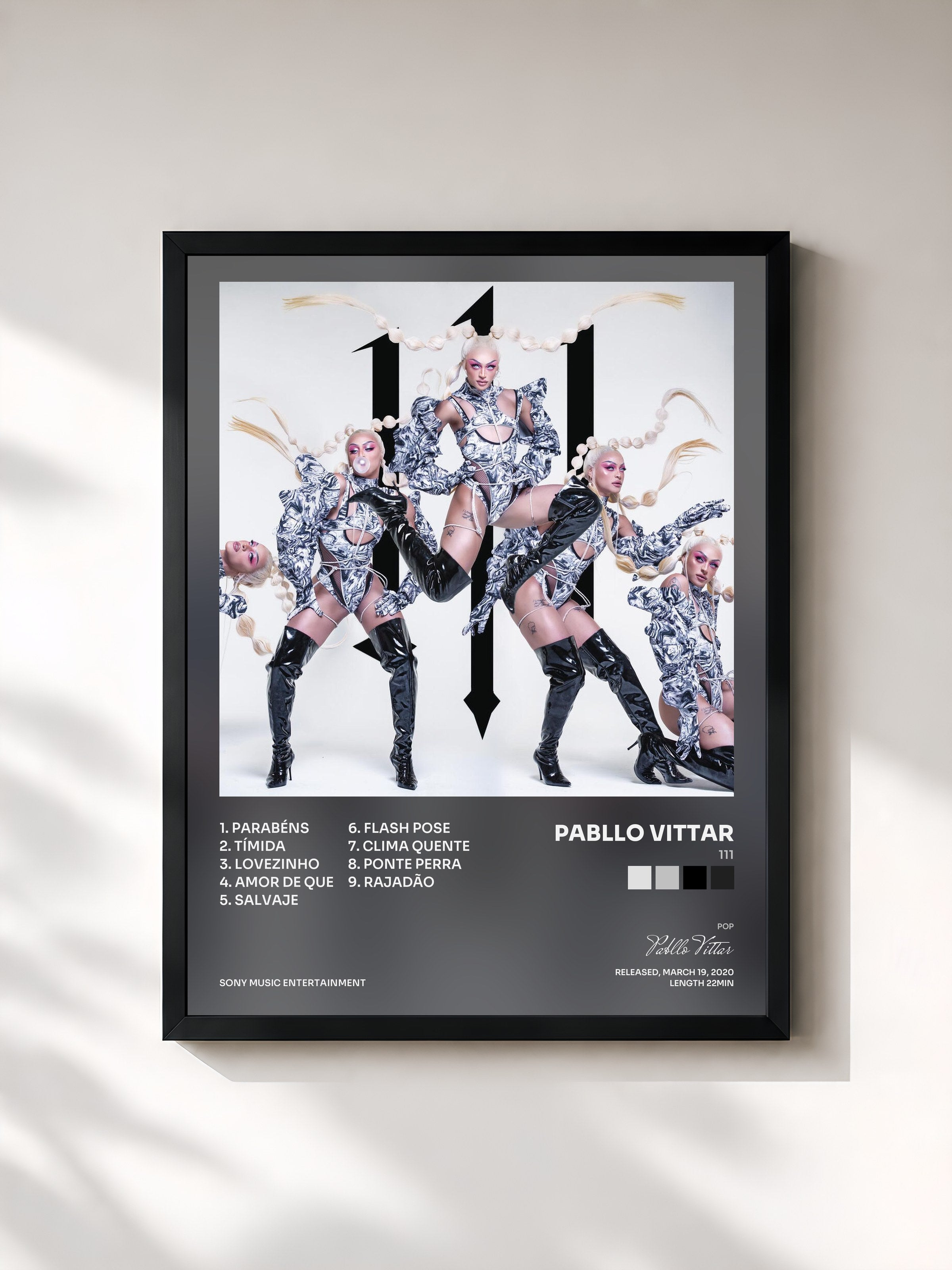 #noir Tableau de l'album 111 de Pabllo Vittar, cadre noir, imprimé et encadré en France