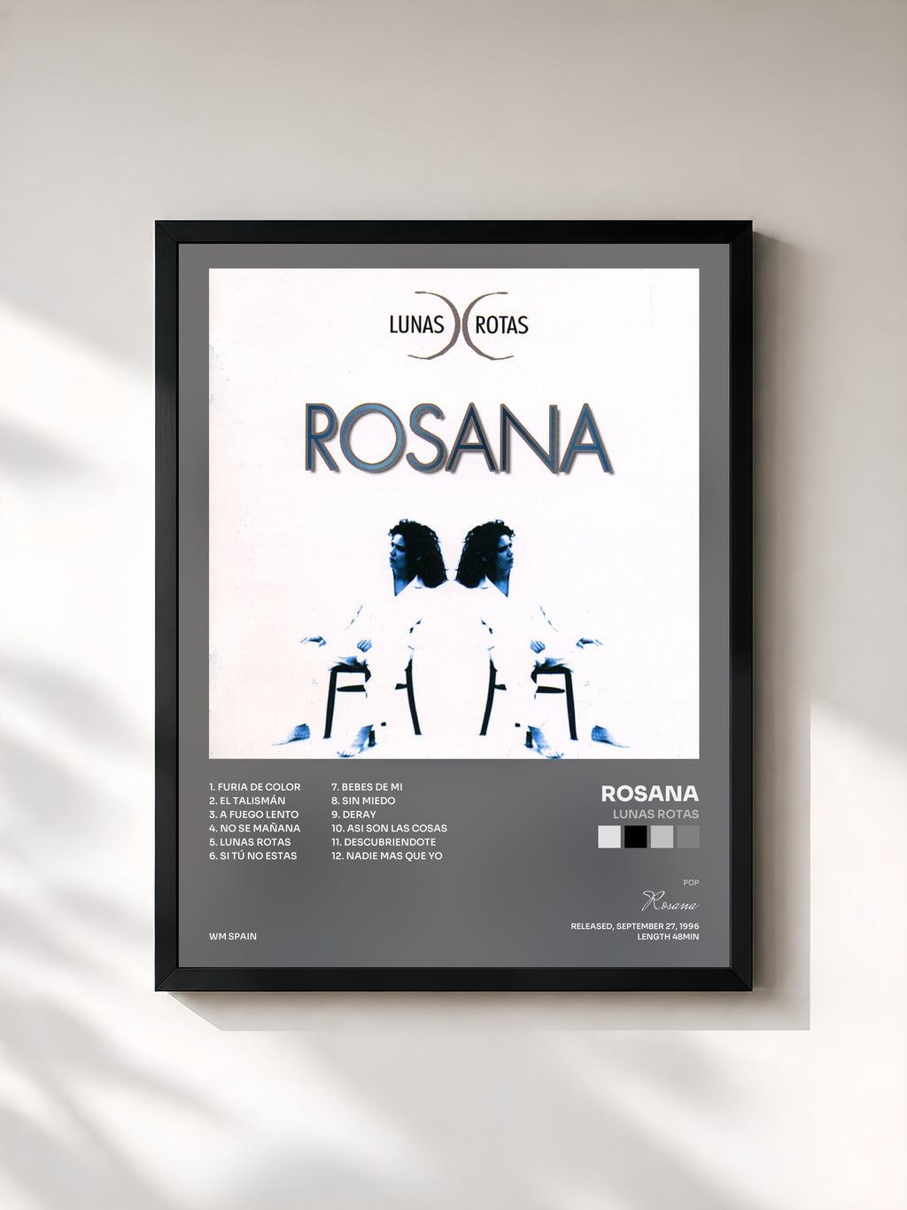 #noir Tableau de l'album Lunas Rotas de Rosana, cadre noir, imprimé et encadré en France