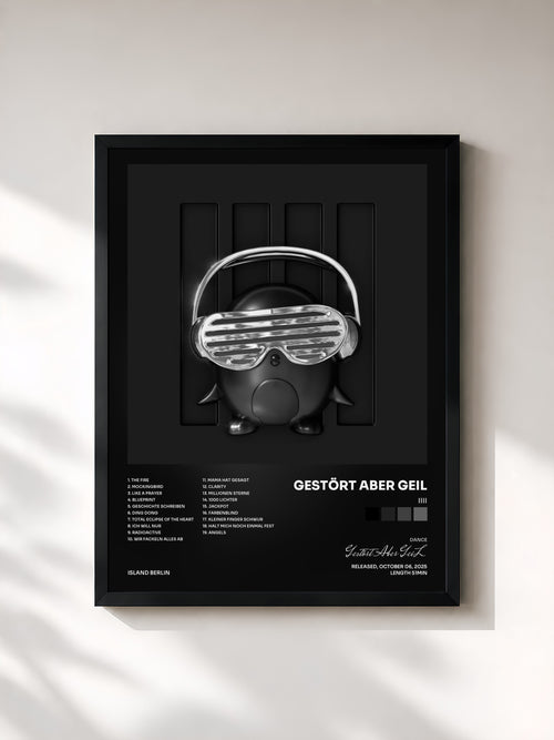 Gestört Aber GeiL · IIII — Affiche encadrée