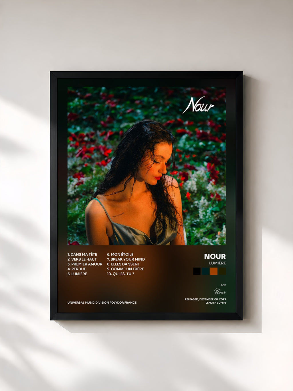 #noir Tableau de l'album Lumière de Nour, cadre noir, imprimé et encadré en France