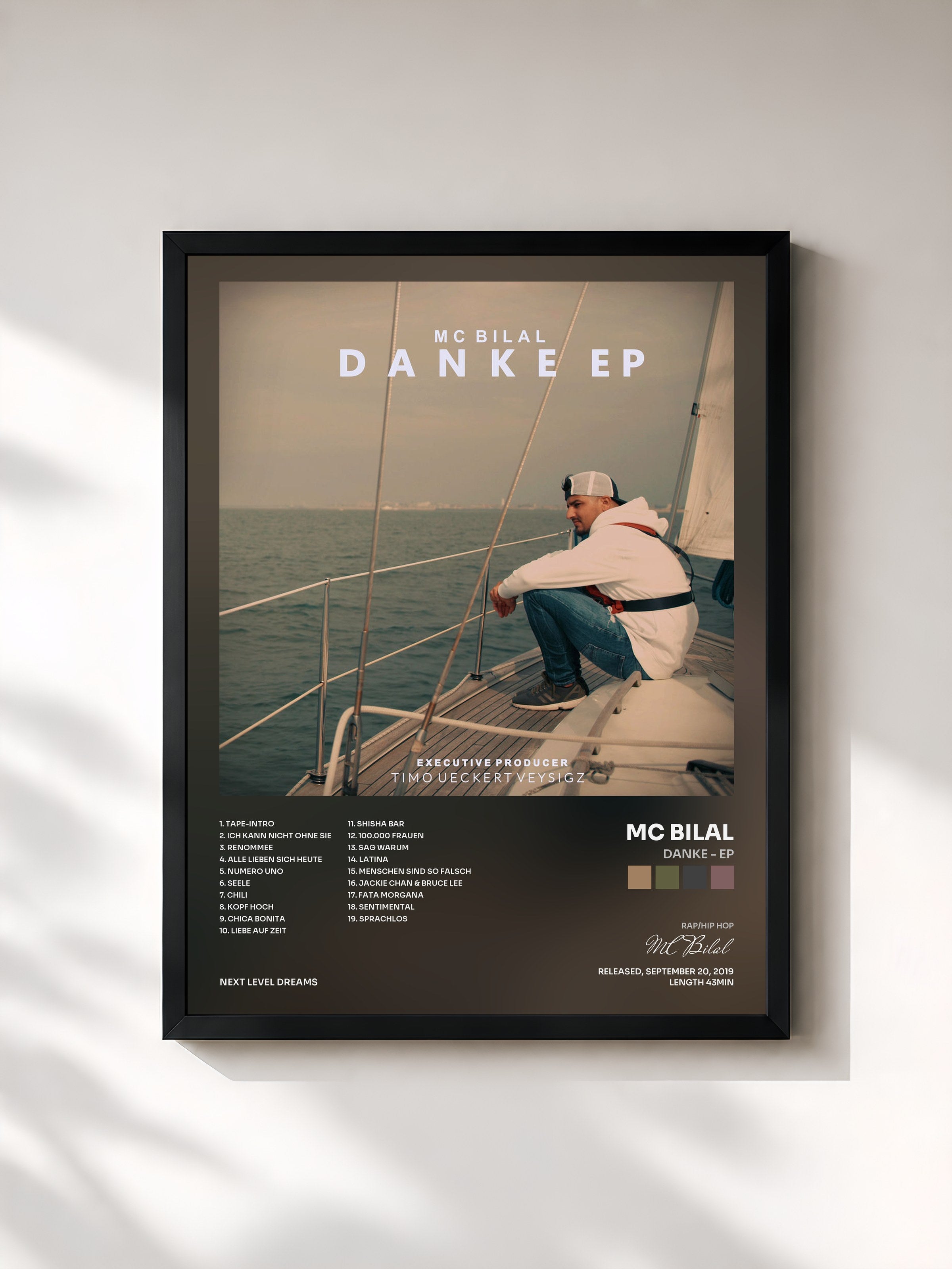 #noir Tableau de l'album DANKE - EP de MC Bilal, cadre noir, imprimé et encadré en France