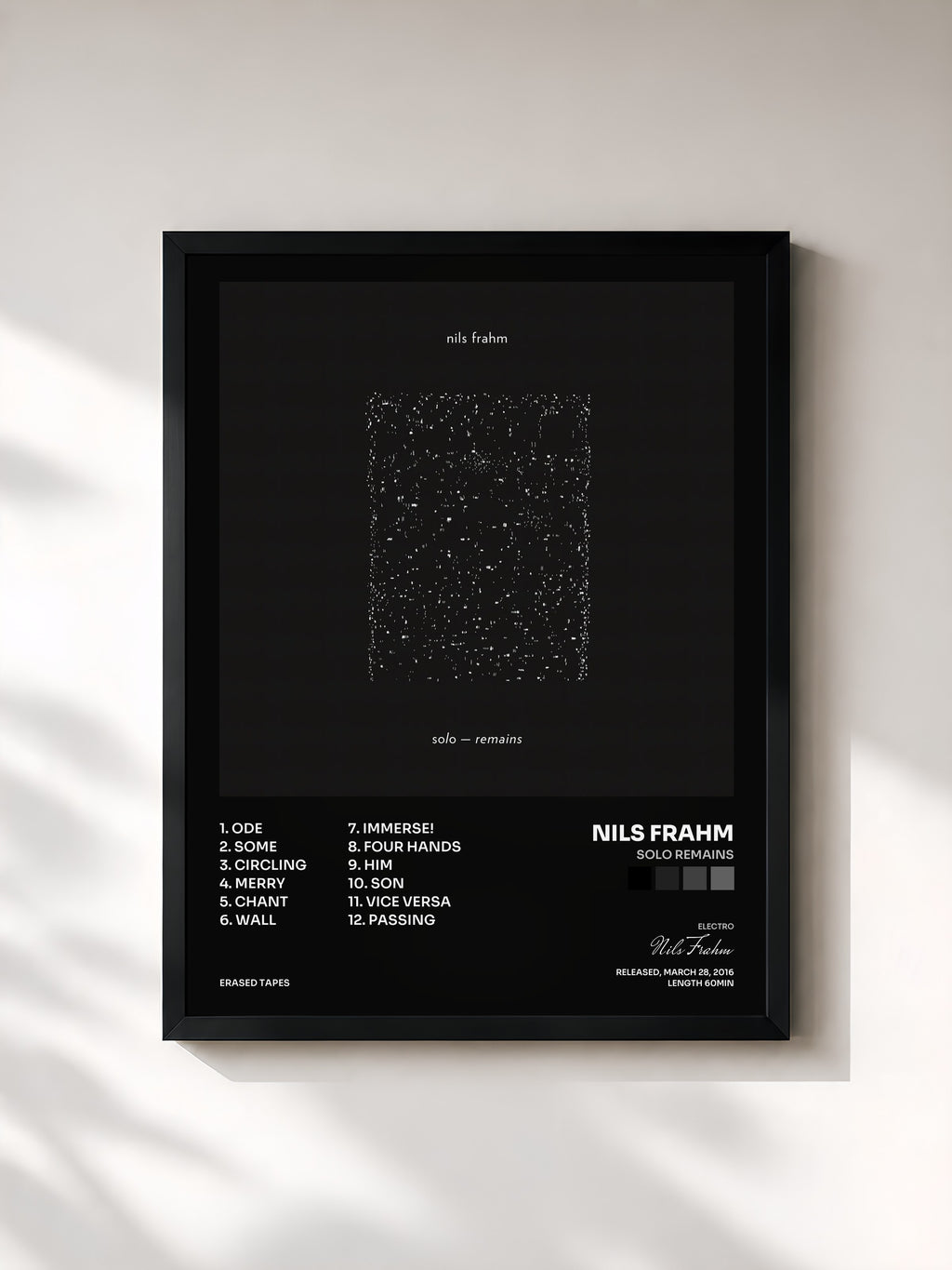 #noir Tableau de l'album Solo Remains de Nils Frahm, cadre noir, imprimé et encadré en France