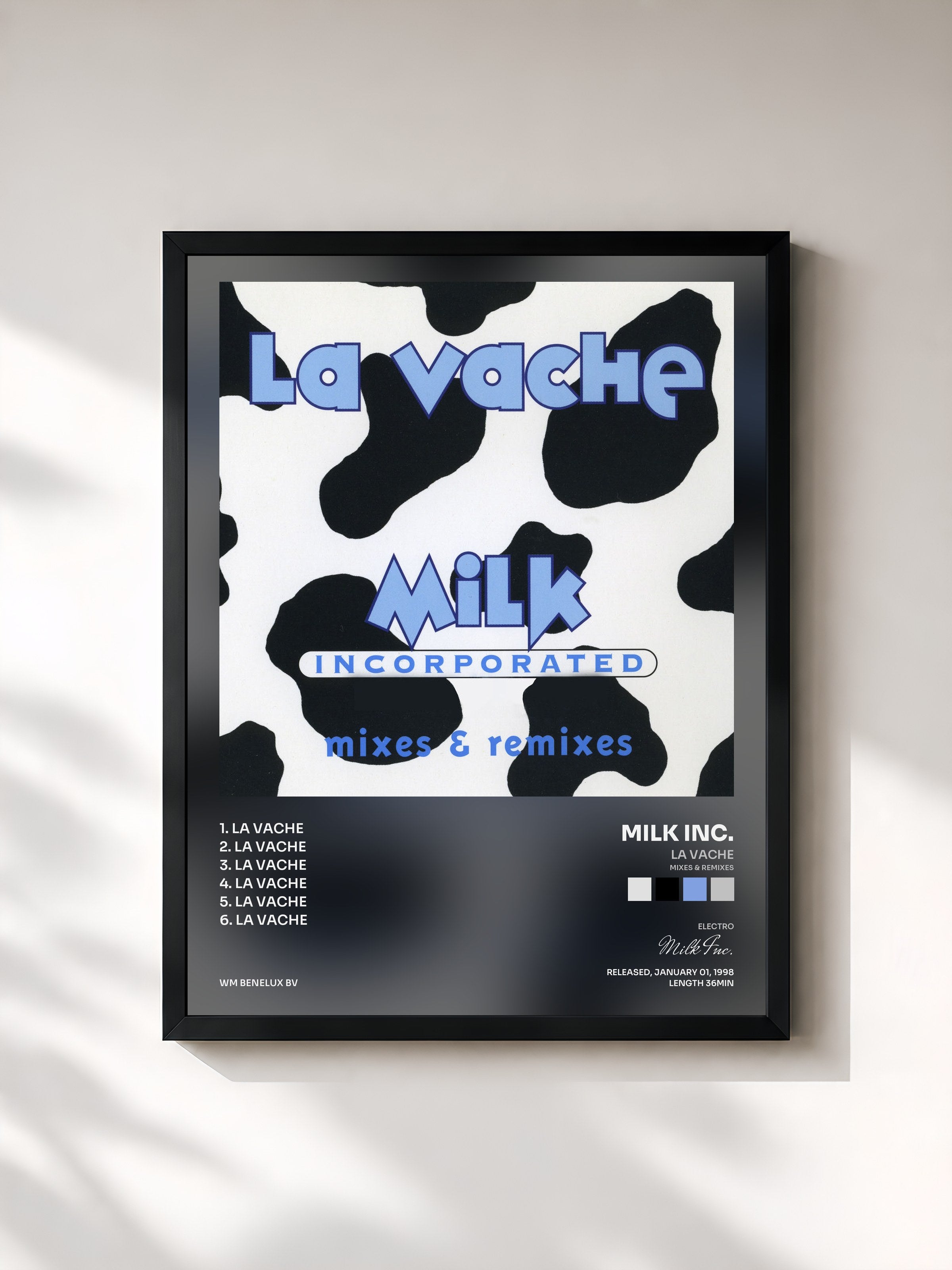#noir Tableau de l'album La Vache (Mixes & Remixes) de Milk Inc., cadre noir, imprimé et encadré en France