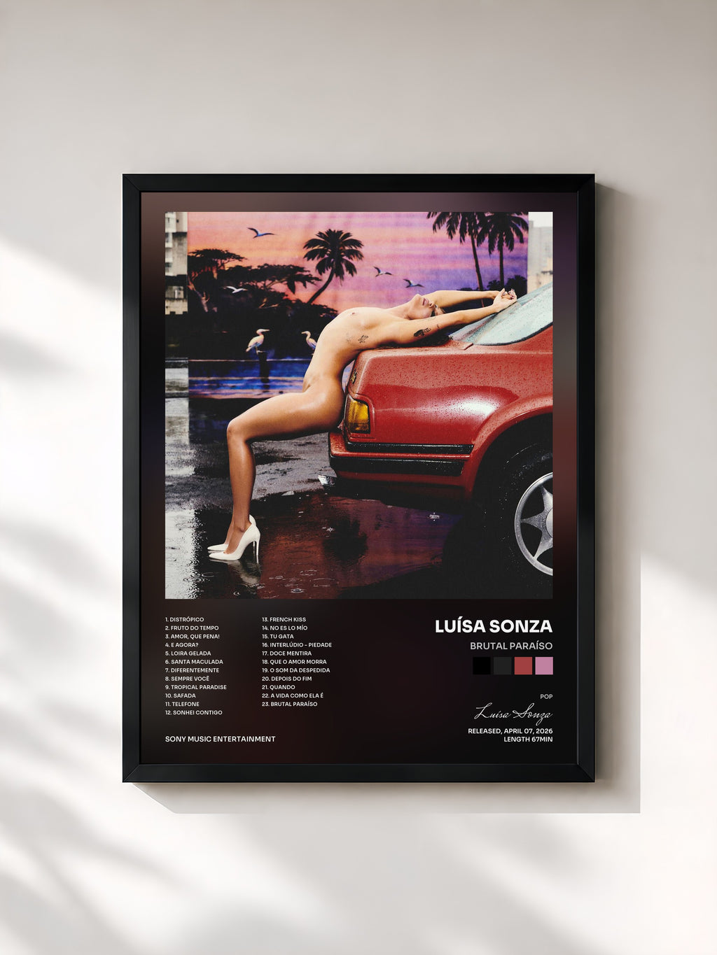 #noir Tableau de l'album BRUTAL PARAÍSO de Luísa Sonza, cadre noir, imprimé et encadré en France