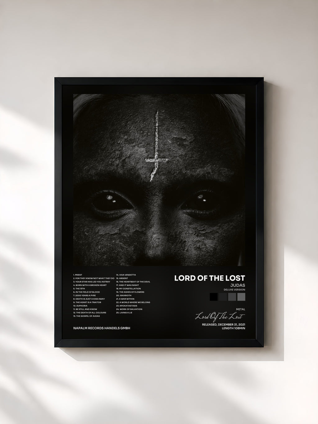 #noir Tableau de l'album Judas (Deluxe Version) de Lord Of The Lost, cadre noir, imprimé et encadré en France