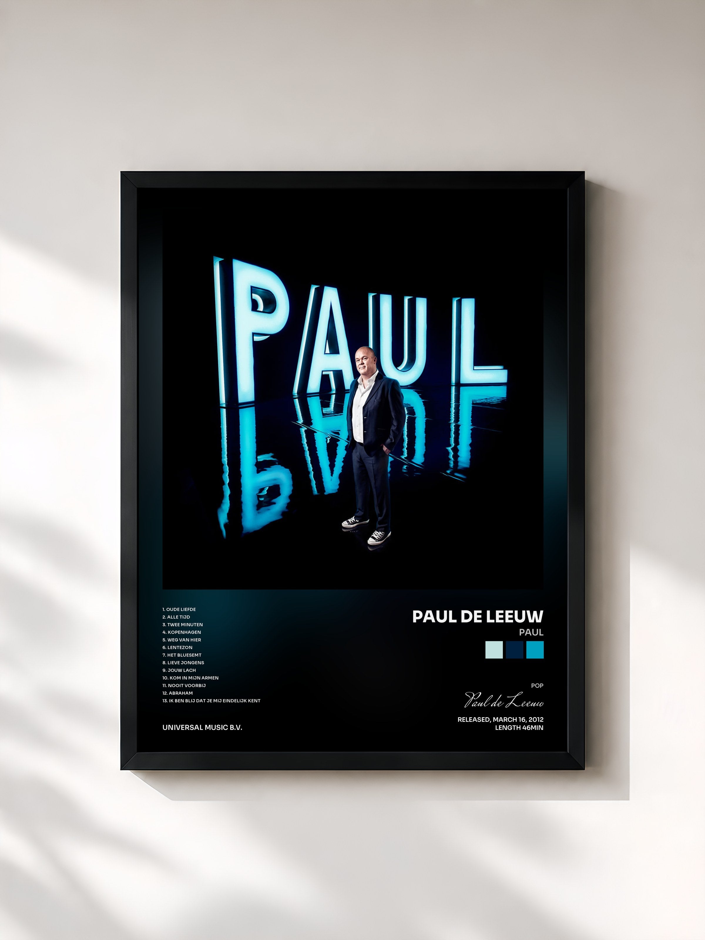 #noir Tableau de l'album PAUL de Paul de Leeuw, cadre noir, imprimé et encadré en France