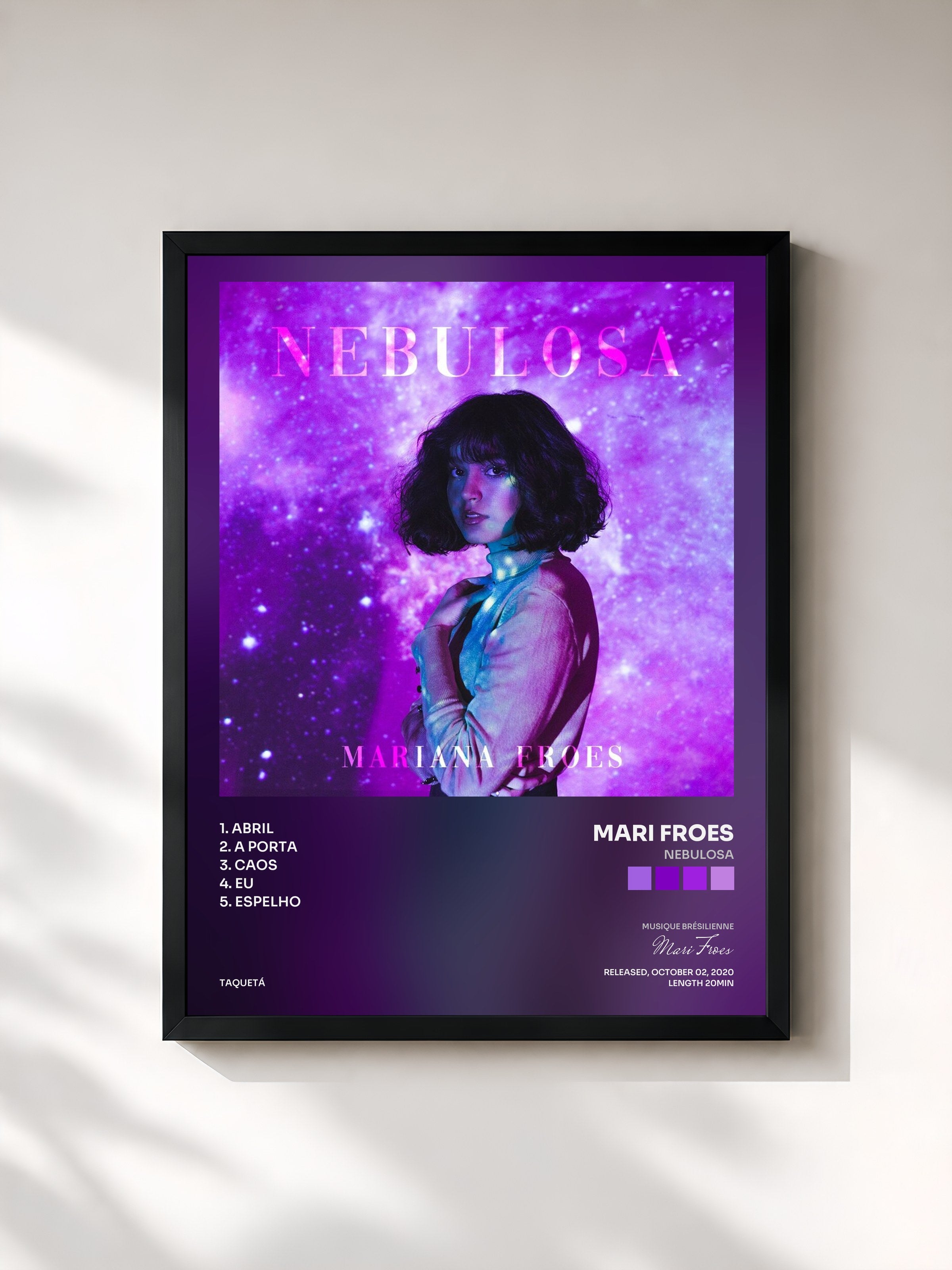 #noir Tableau de l'album Nebulosa de Mari Froes, cadre noir, imprimé et encadré en France