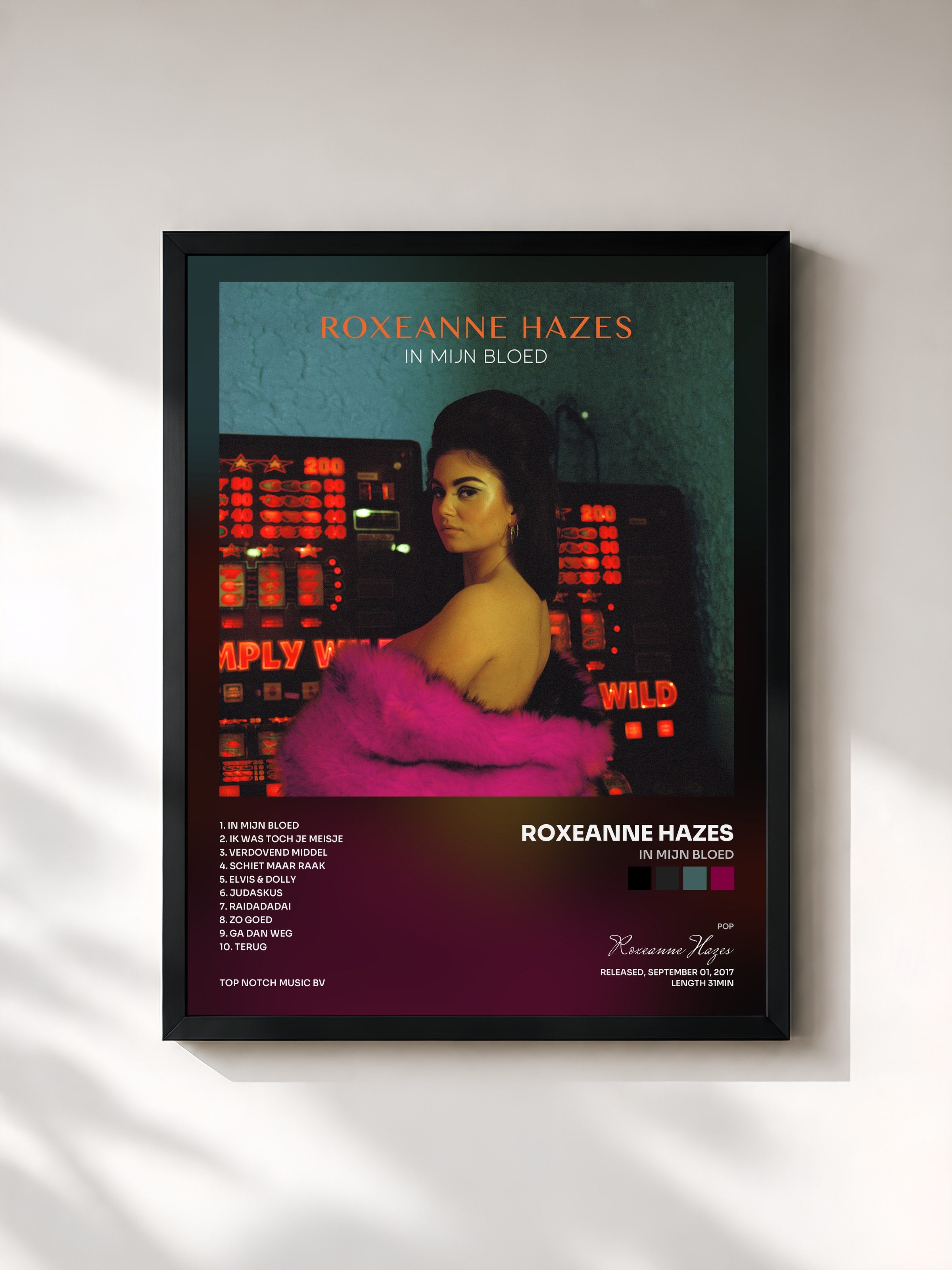 #noir Tableau de l'album In Mijn Bloed de Roxeanne Hazes, cadre noir, imprimé et encadré en France