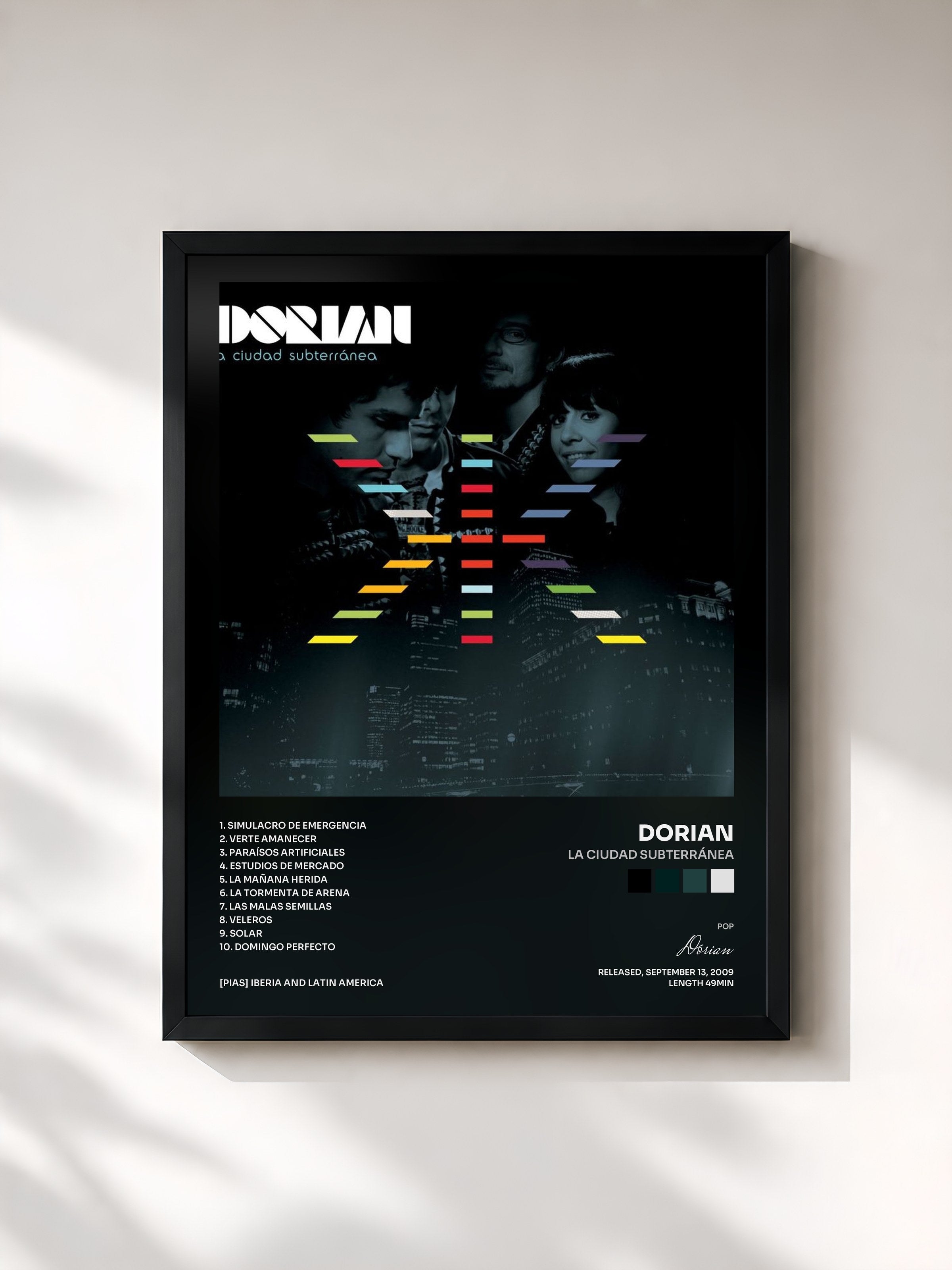 #noir Tableau de l'album La Ciudad Subterránea de Dorian, cadre noir, imprimé et encadré en France