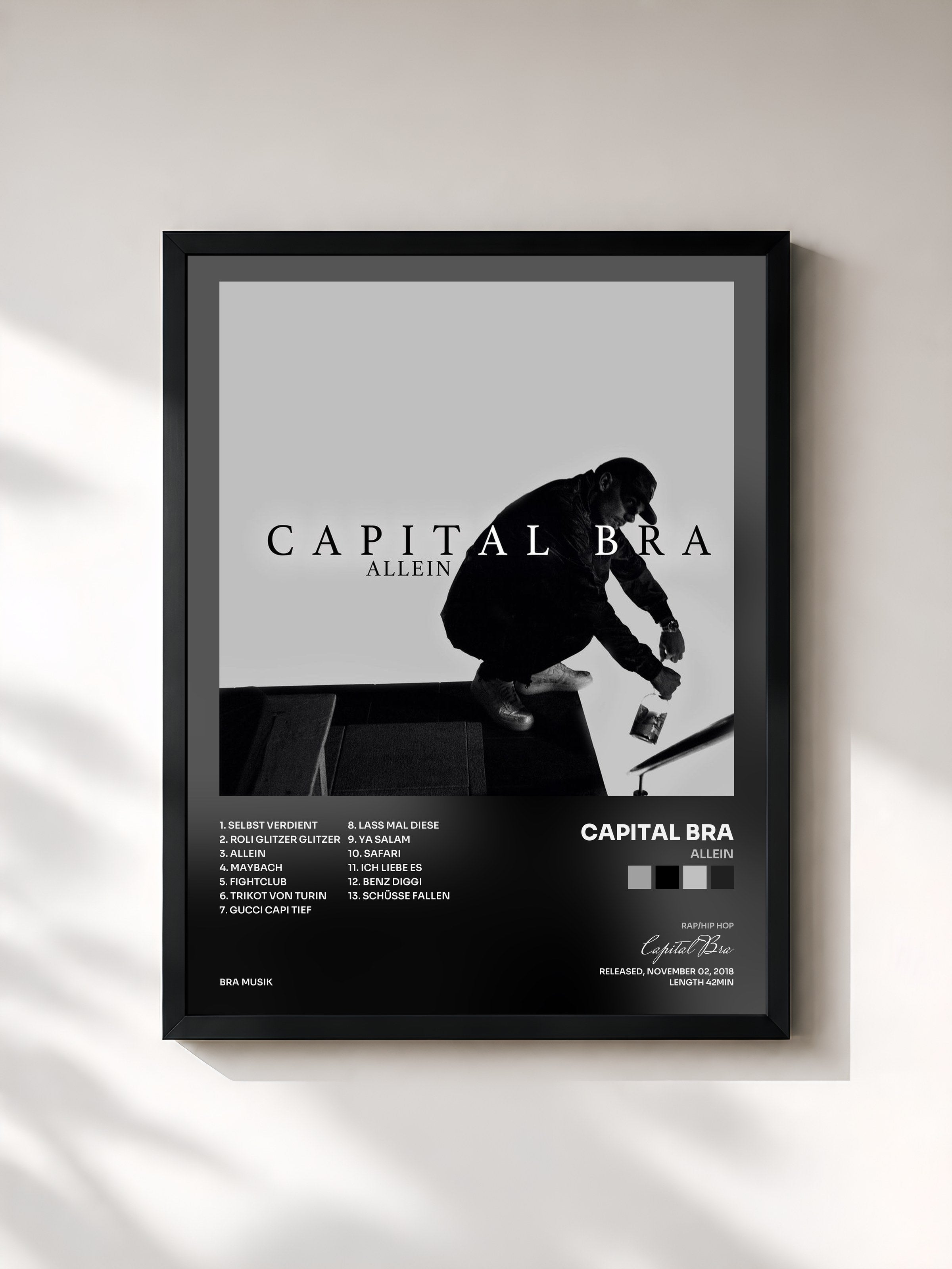 #noir Tableau de l'album Allein de Capital Bra, cadre noir, imprimé et encadré en France