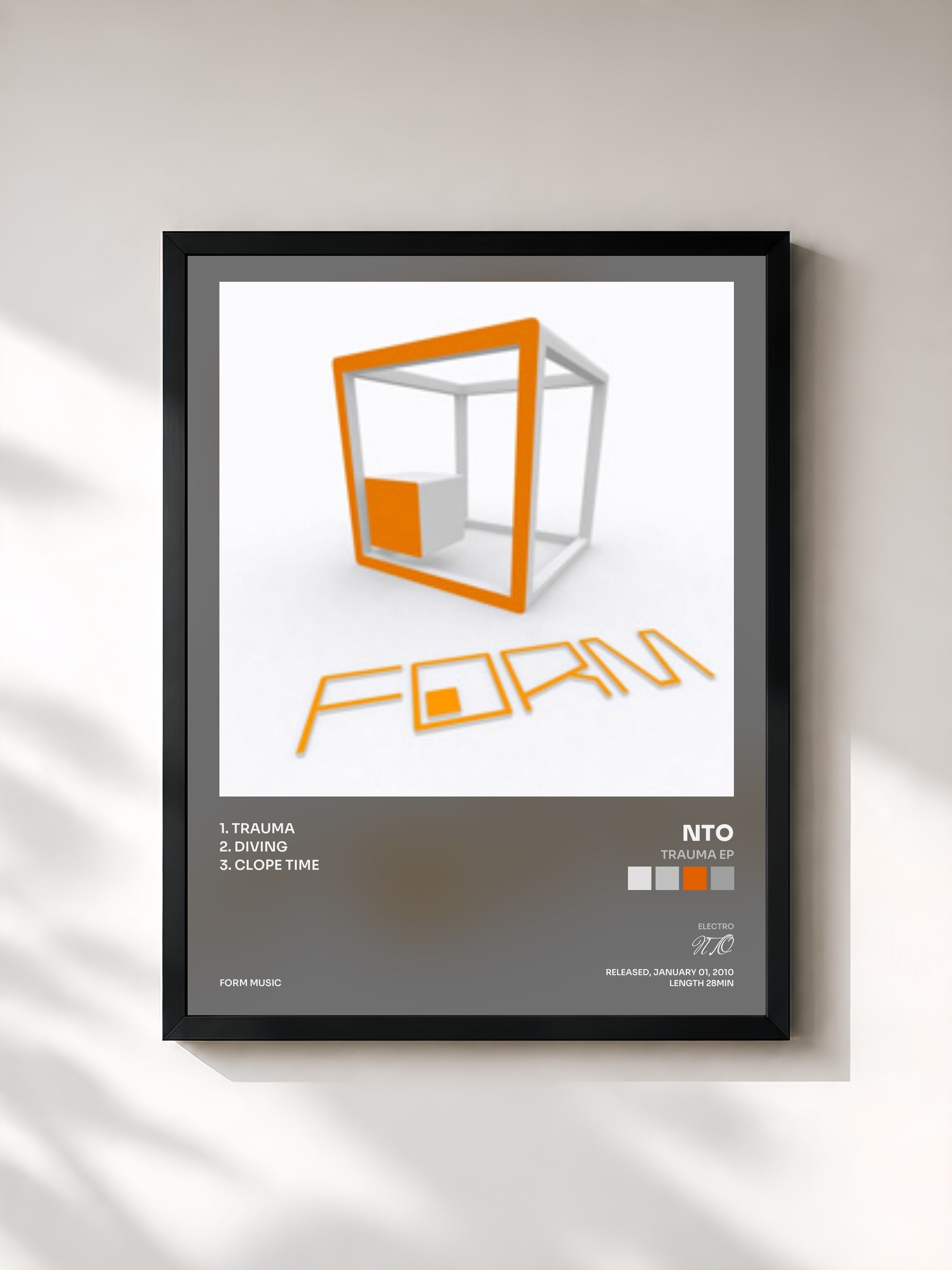 #noir Tableau de l'album Trauma EP de NTO, cadre noir, imprimé et encadré en France