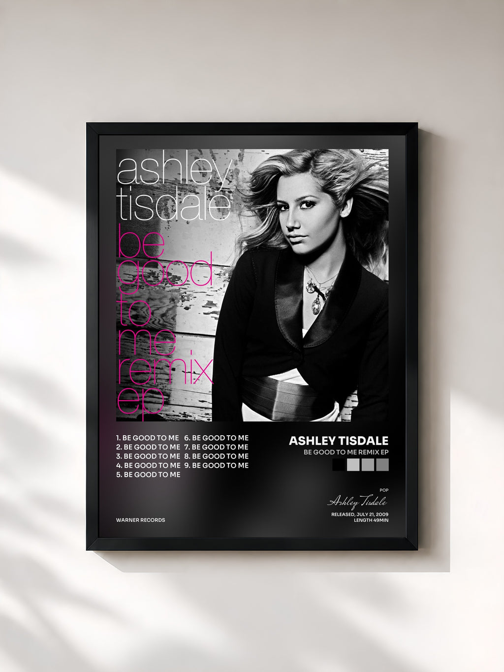 #noir Tableau de l'album Be Good to Me Remix EP de Ashley Tisdale, cadre noir, imprimé et encadré en France