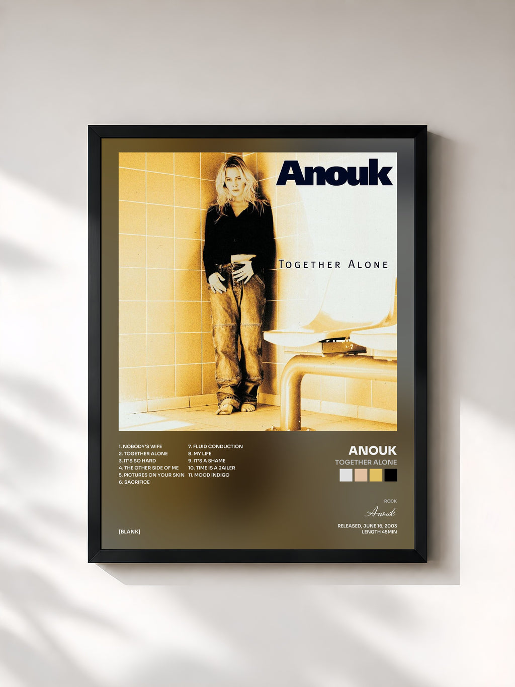 #noir Tableau de l'album Together Alone de Anouk, cadre noir, imprimé et encadré en France