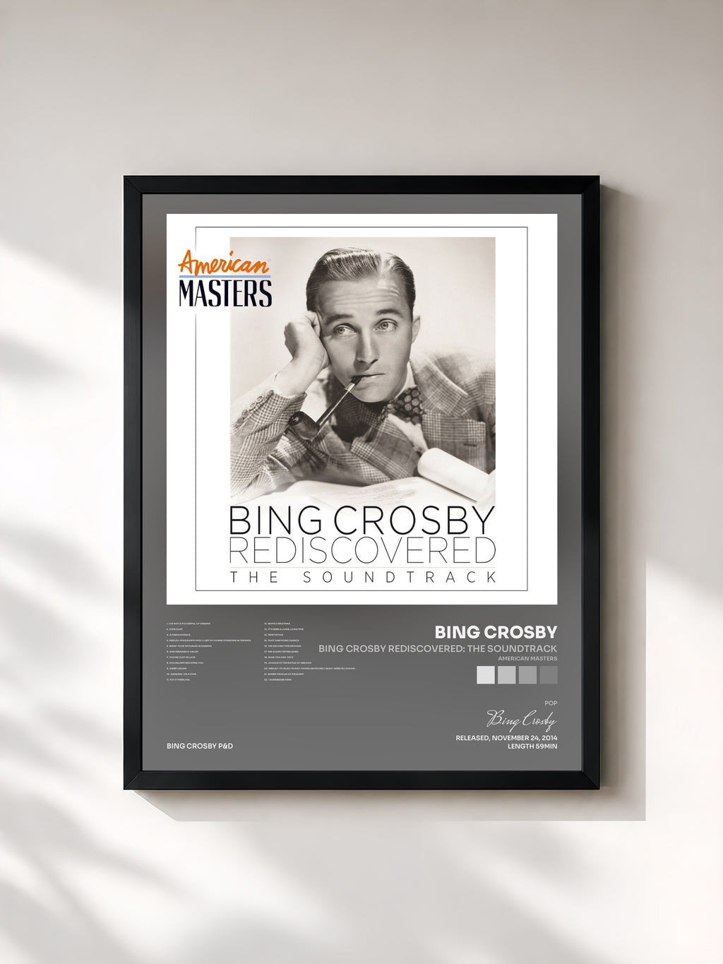 #noir Bing Crosby Rediscovered: The Soundtrack (American Masters) von Bing Crosby als gerahmter Kunstdruck, schwarzer Rahmen, gedruckt und gerahmt in Frankreich