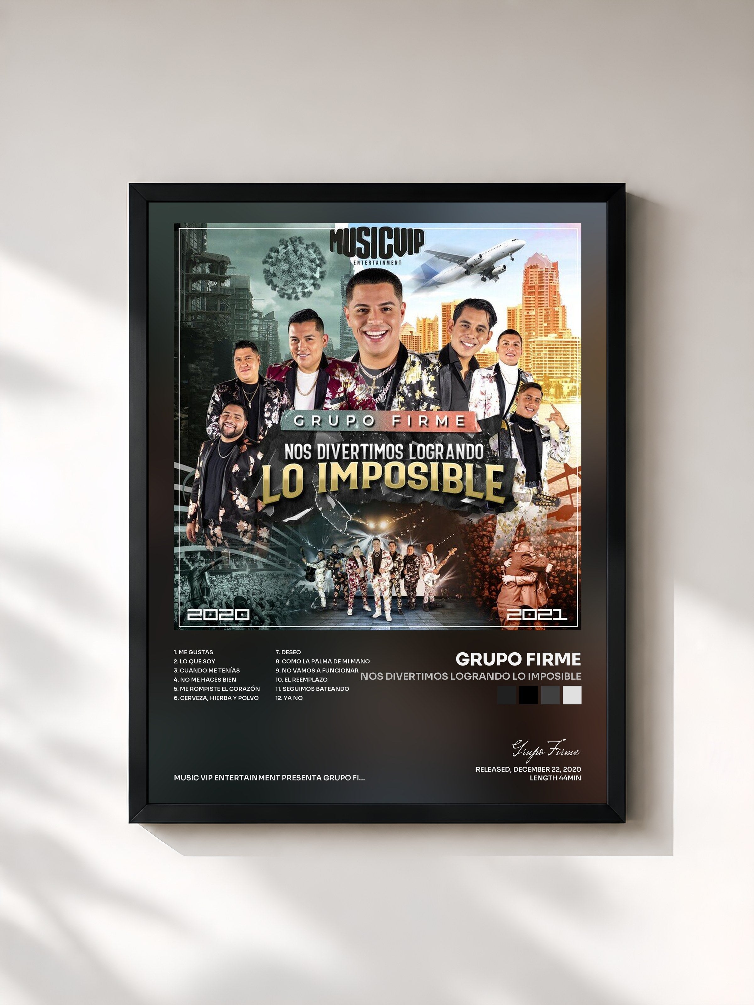 #noir Tableau de l'album Nos Divertimos Logrando Lo Imposible de Grupo Firme, cadre noir, imprimé et encadré en France