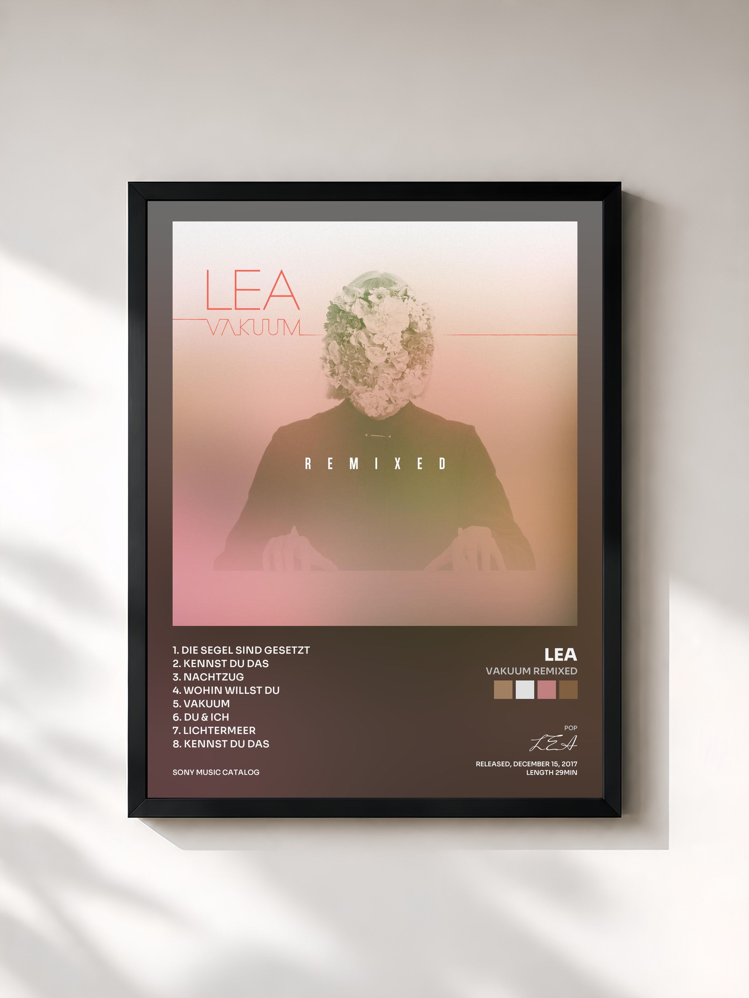 #noir Tableau de l'album Vakuum Remixed de LEA, cadre noir, imprimé et encadré en France