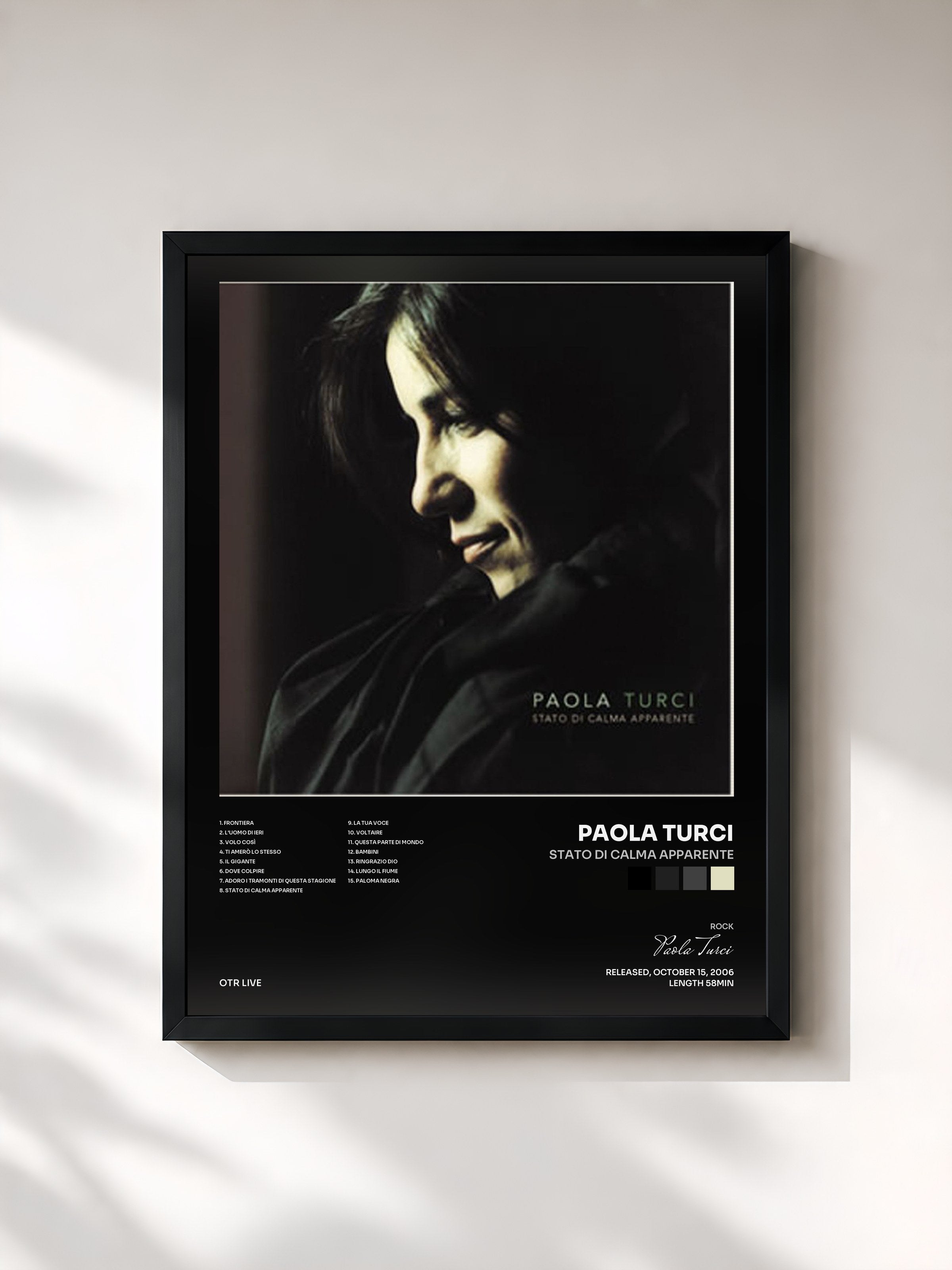 #noir Tableau de l'album Stato di calma apparente de Paola Turci, cadre noir, imprimé et encadré en France