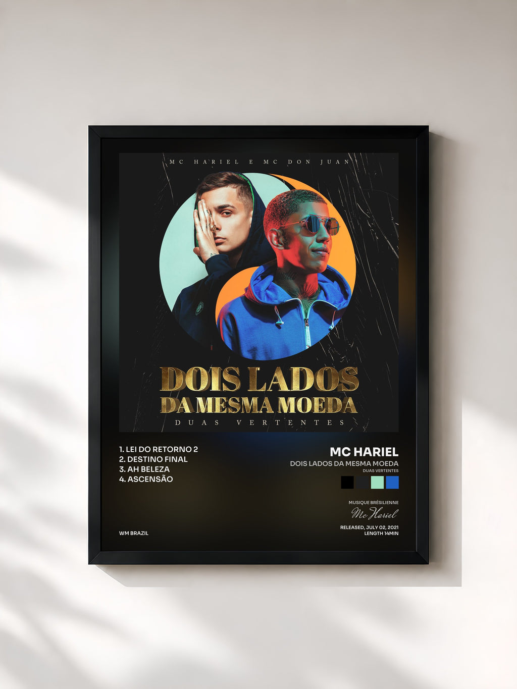 #noir Tableau de l'album Dois Lados da Mesma Moeda (Duas Vertentes) de Mc Hariel, cadre noir, imprimé et encadré en France