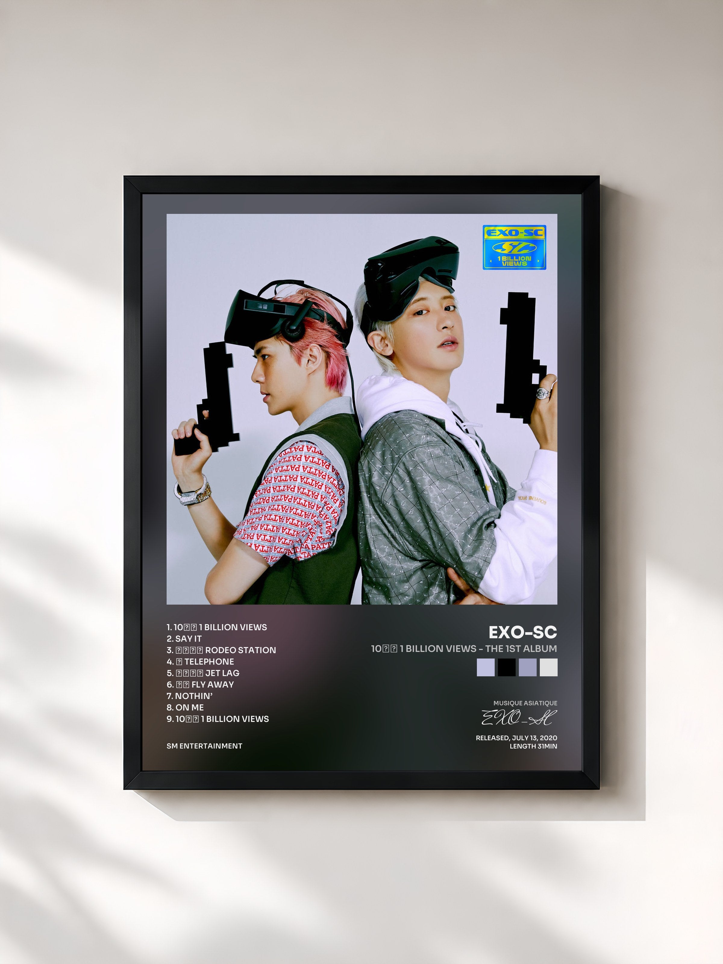#noir Tableau de l'album 10억뷰 1 Billion Views - The 1st Album de EXO-SC, cadre noir, imprimé et encadré en France