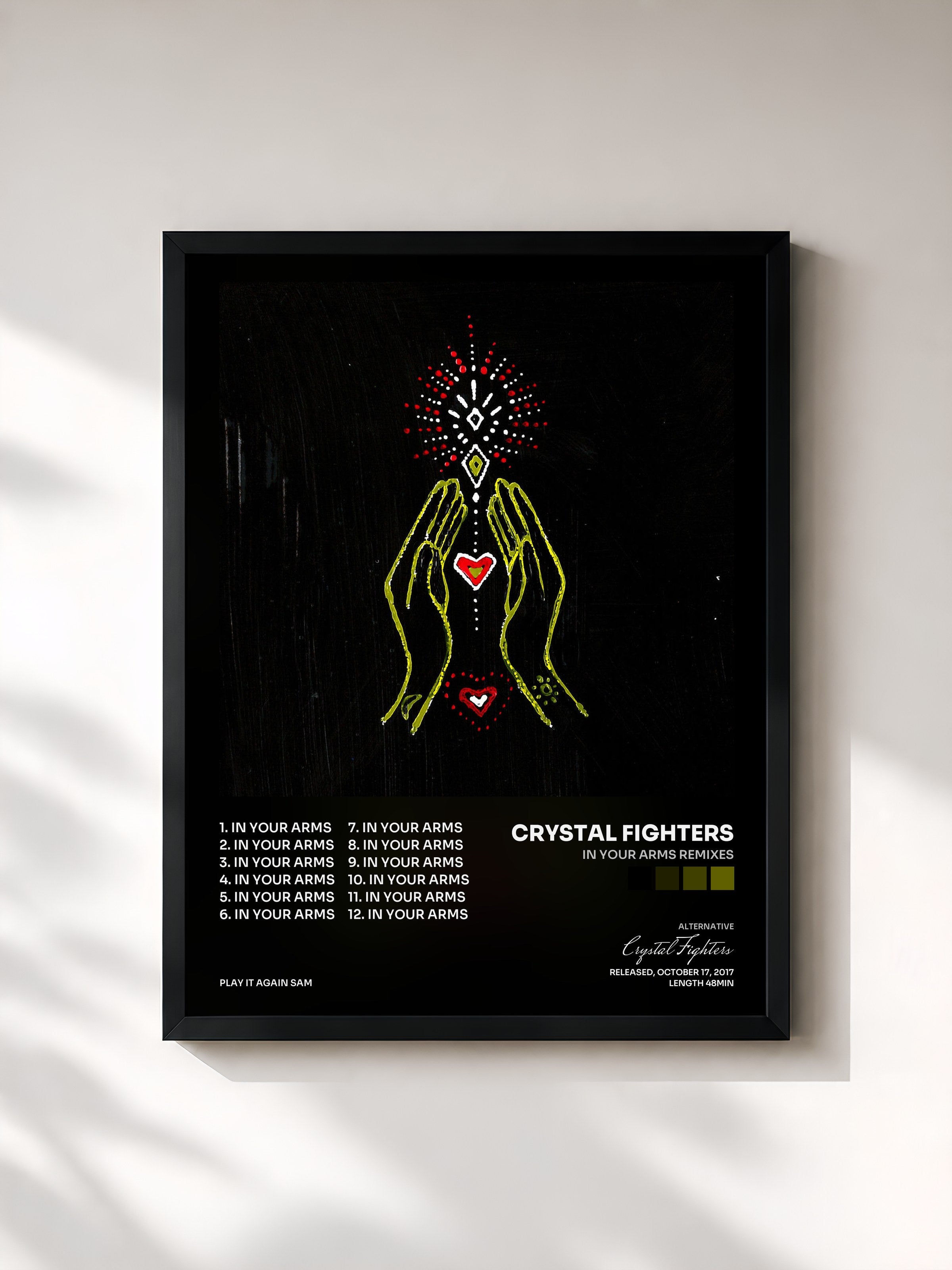 #noir Tableau de l'album In Your Arms Remixes de Crystal Fighters, cadre noir, imprimé et encadré en France