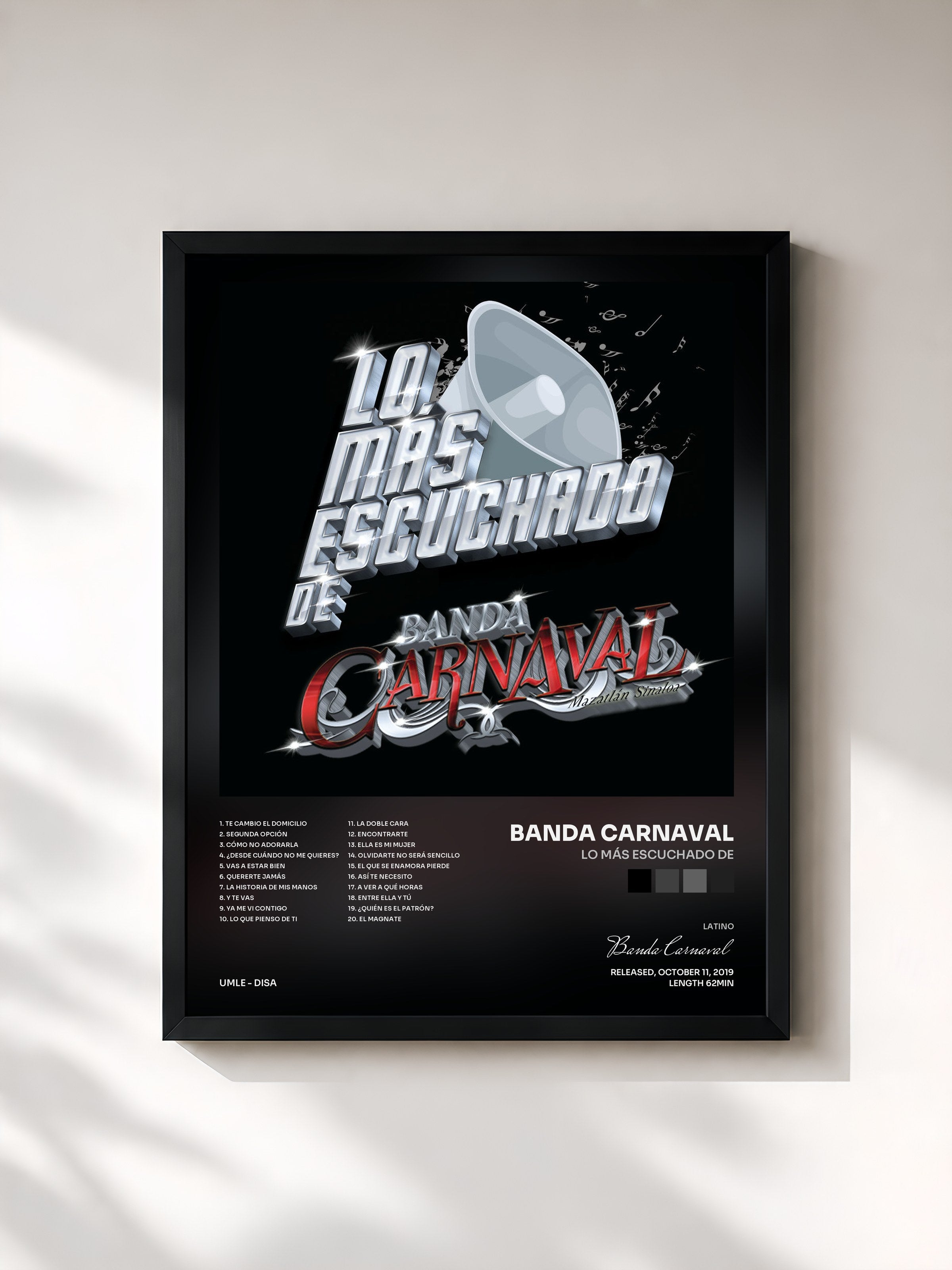 #noir Tableau de l'album Lo Más Escuchado De de Banda Carnaval, cadre noir, imprimé et encadré en France