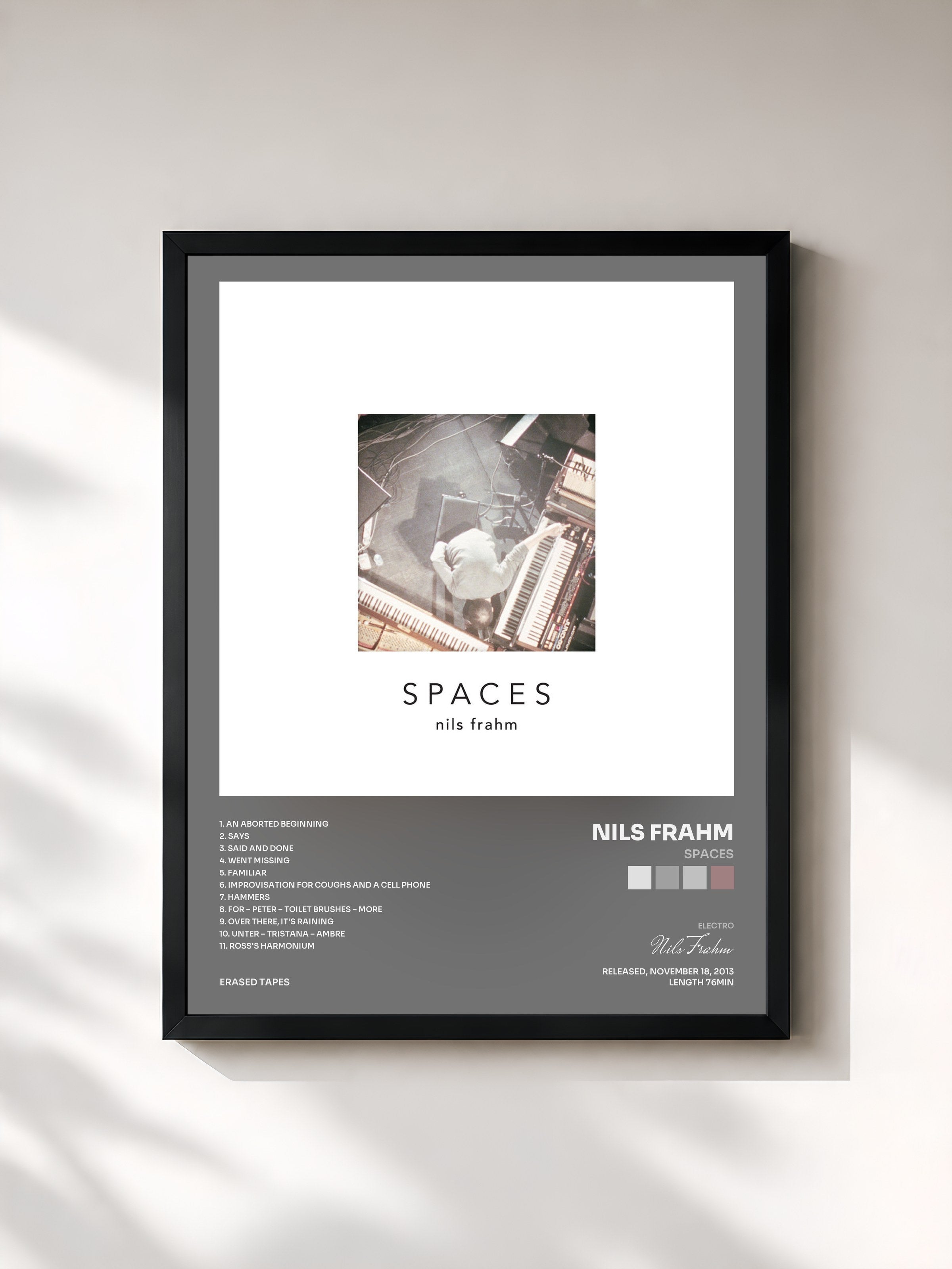 #noir Tableau de l'album Spaces de Nils Frahm, cadre noir, imprimé et encadré en France