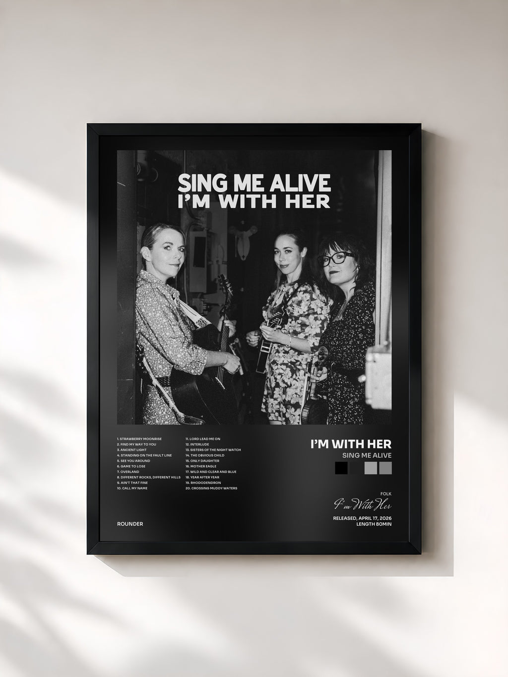#noir Tableau de l'album Sing Me Alive de I’m With Her, cadre noir, imprimé et encadré en France