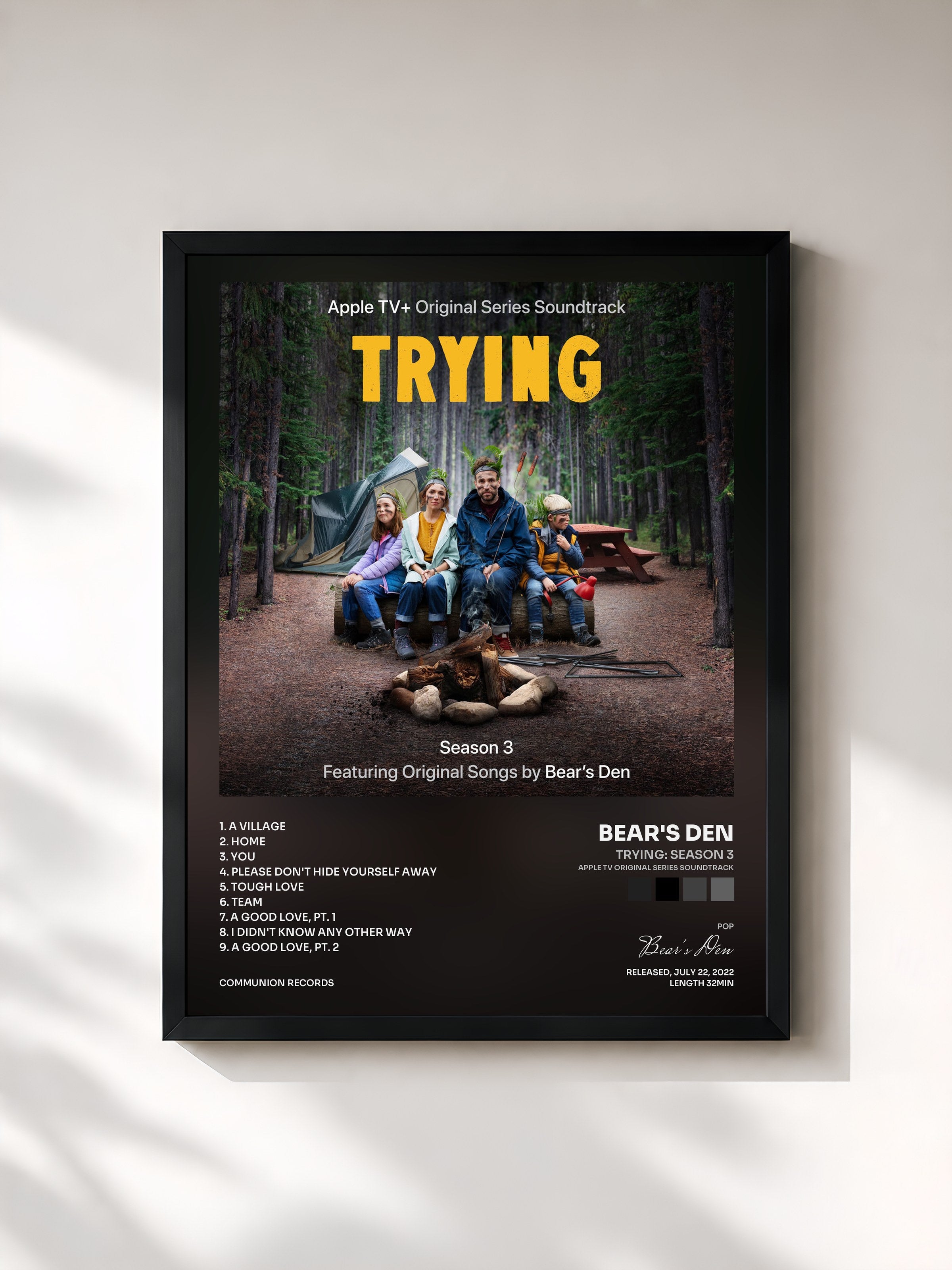 #noir Tableau de l'album Trying: Season 3 (Apple TV Original Series Soundtrack) de Bear's Den, cadre noir, imprimé et encadré en France