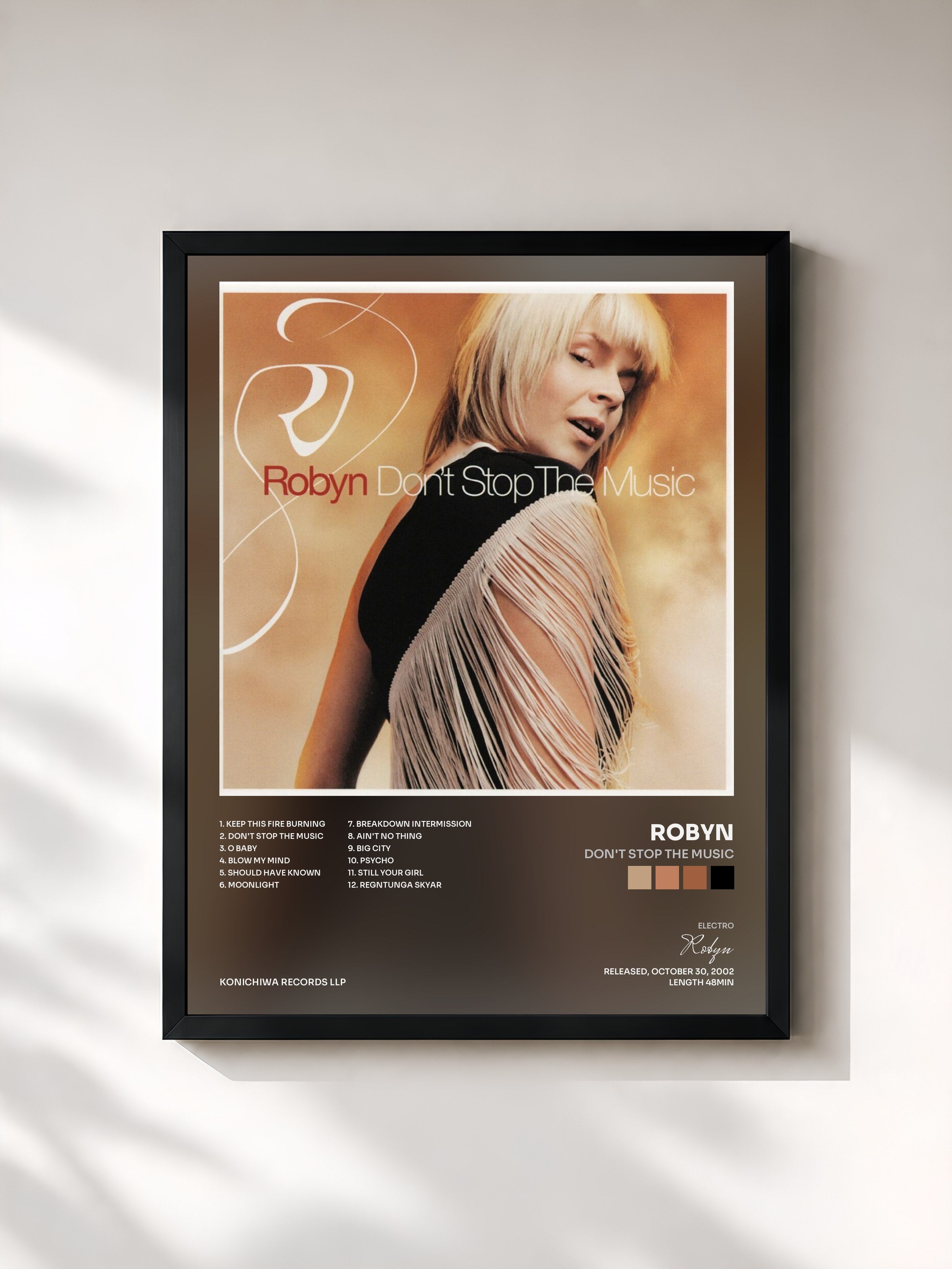 #noir Tableau de l'album Don't Stop the Music de Robyn, cadre noir, imprimé et encadré en France