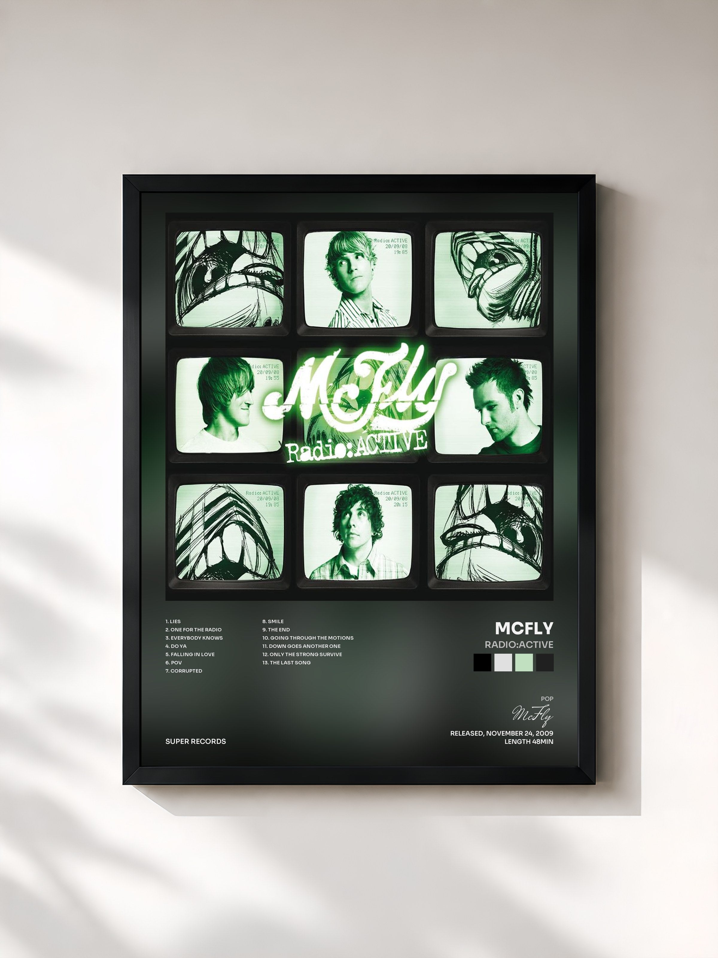 #noir Tableau de l'album radio:ACTIVE de McFly, cadre noir, imprimé et encadré en France