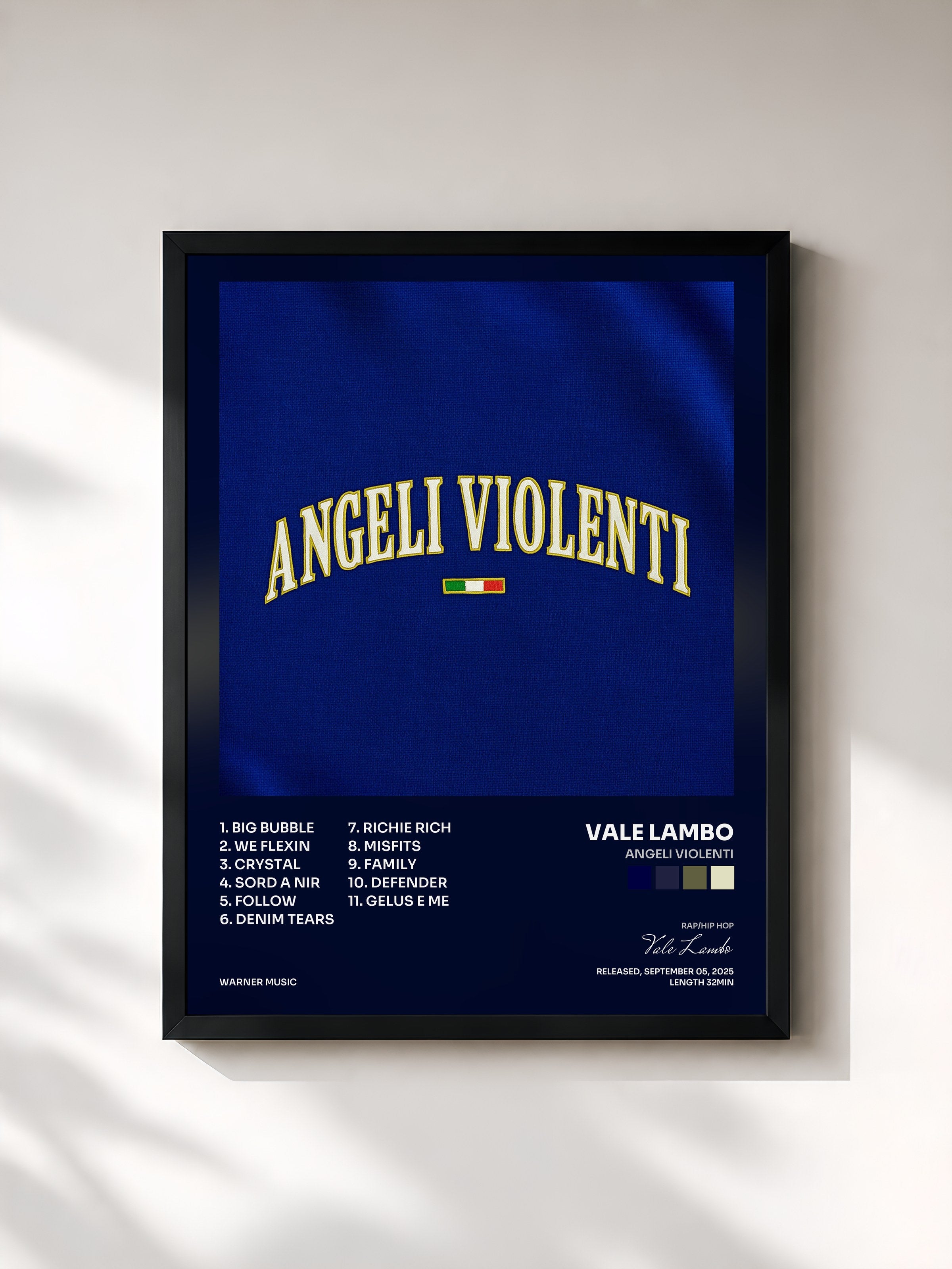 #noir Tableau de l'album Angeli Violenti de Vale Lambo, cadre noir, imprimé et encadré en France