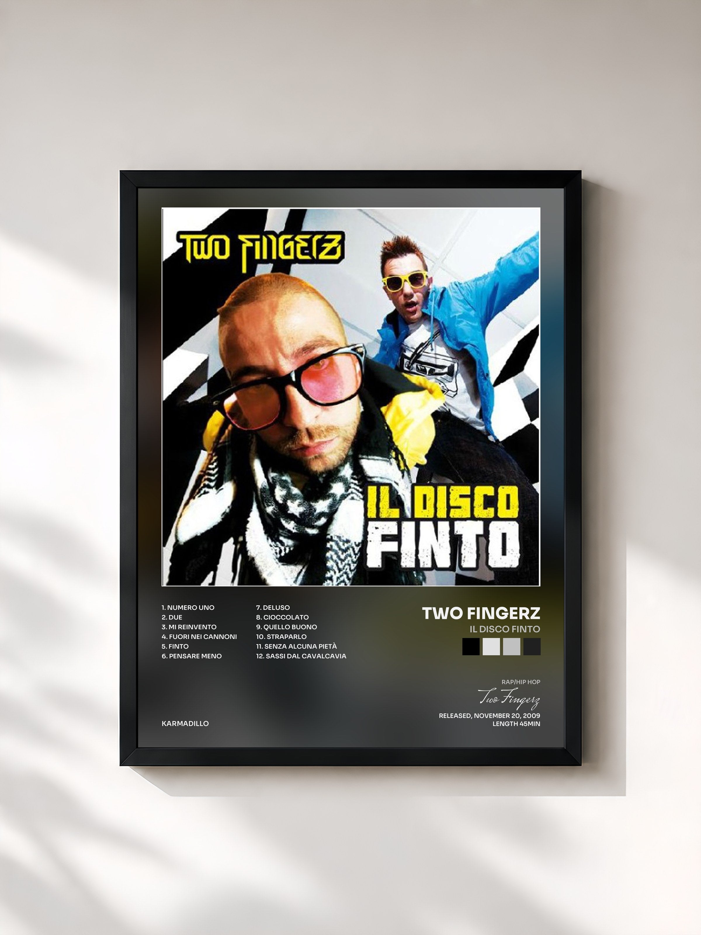 #noir Tableau de l'album Il disco finto de Two Fingerz, cadre noir, imprimé et encadré en France