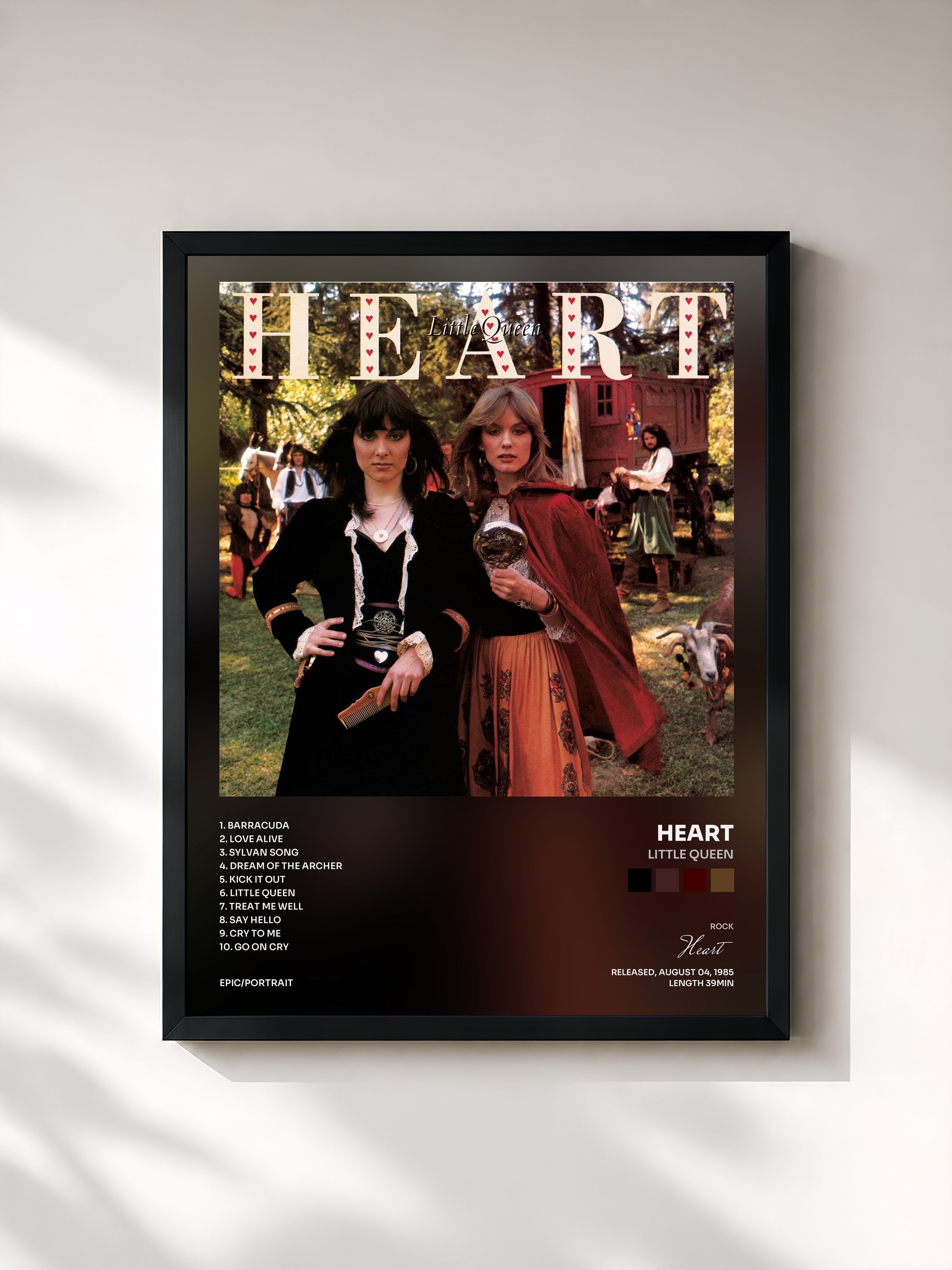 #noir Tableau de l'album Little Queen de Heart, cadre noir, imprimé et encadré en France