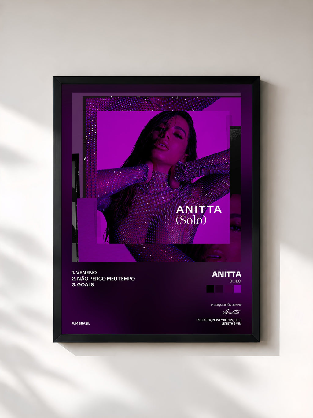 #noir Tableau de l'album Solo de Anitta, cadre noir, imprimé et encadré en France