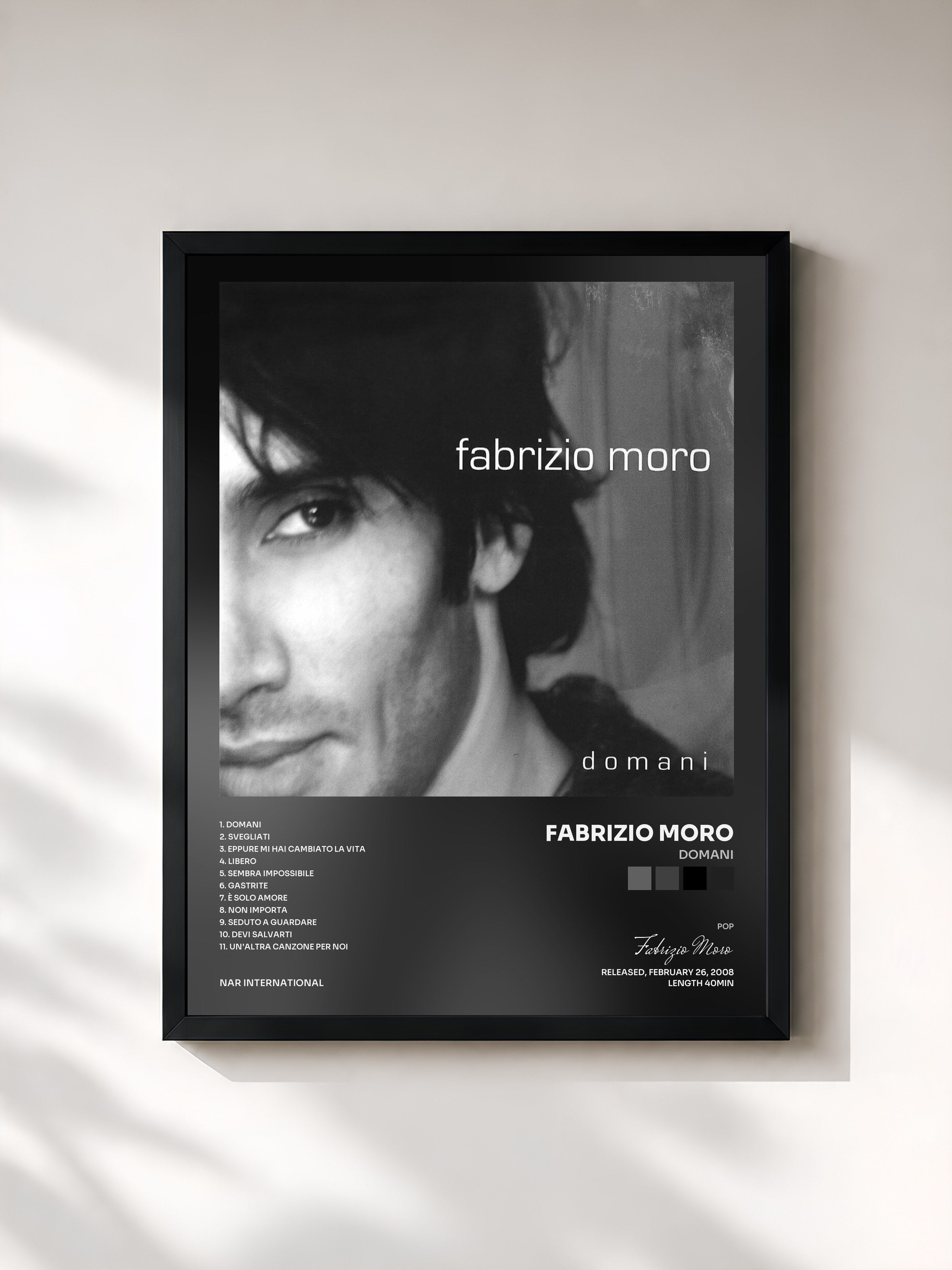 #noir Tableau de l'album Domani de Fabrizio Moro, cadre noir, imprimé et encadré en France