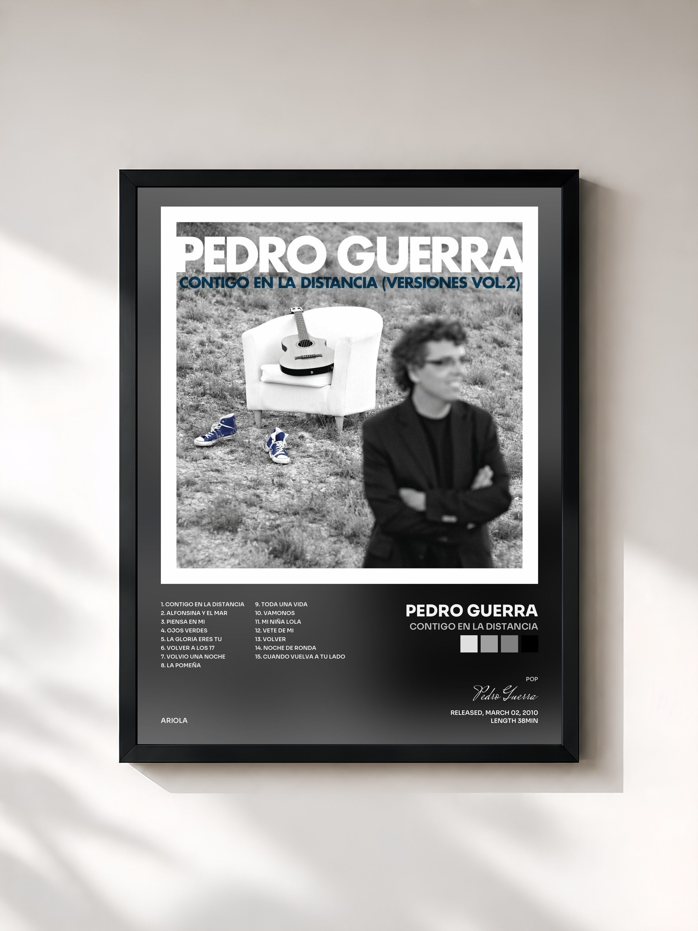 #noir Tableau de l'album Contigo En La Distancia de Pedro Guerra, cadre noir, imprimé et encadré en France